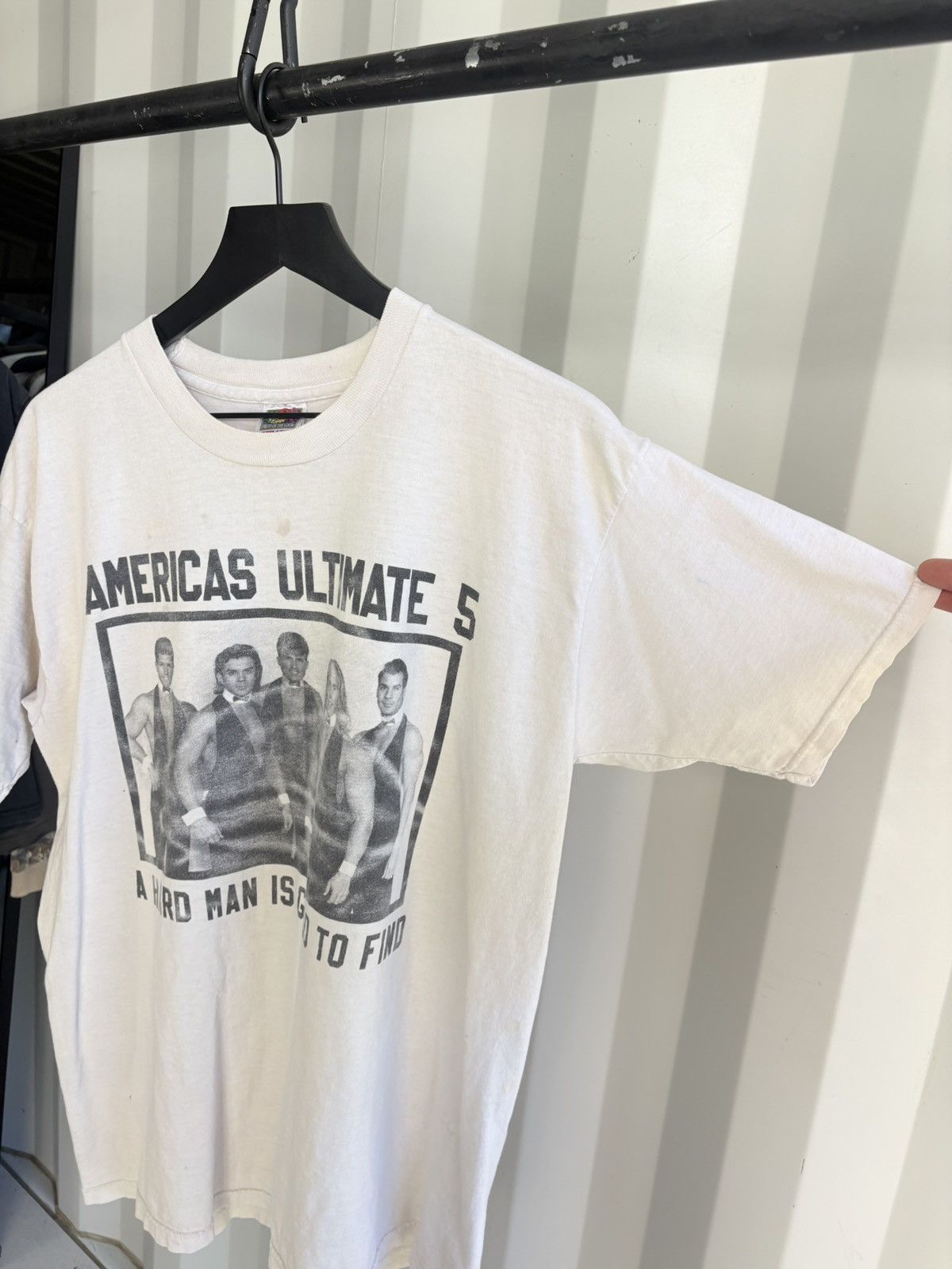 Vintage Vintage Hard Man Shirt Faded Distressed Grunge Band BDSM Size US XL / EU 56 / 4 - 3 Thumbnail