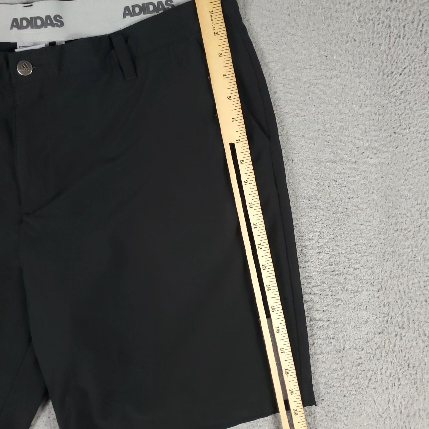 Adidas Adidas Shorts Mens Size 40 Black Golf Casual Flat Front Chino Slash Pockets Logo Zip Front Knit Polyester Regular 40 Men Black Adidas Shorts Size US 40 / EU 56 - 6 Thumbnail