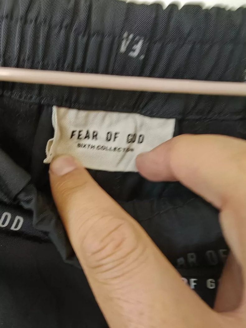 Fear of God Fear of God Nylon barrage logo trousers Size US 28 / EU 44 - 3 Thumbnail