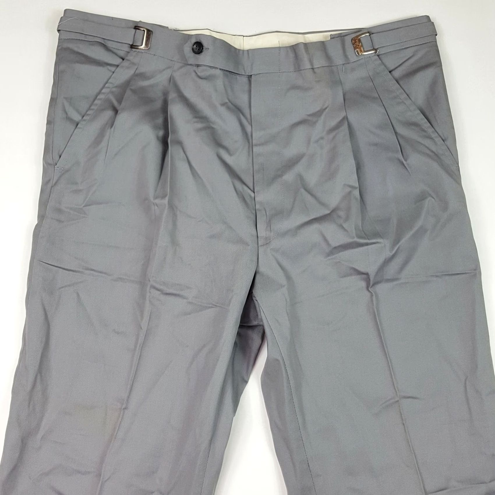 Vintage VINTAGE Vecci Golf Pants Gray Pleated Straight Leg 40x27 Mens Pants Regular Size 40x27 Gray 80s Retro Sports Size US 40 / EU 56 - 2 Thumbnail