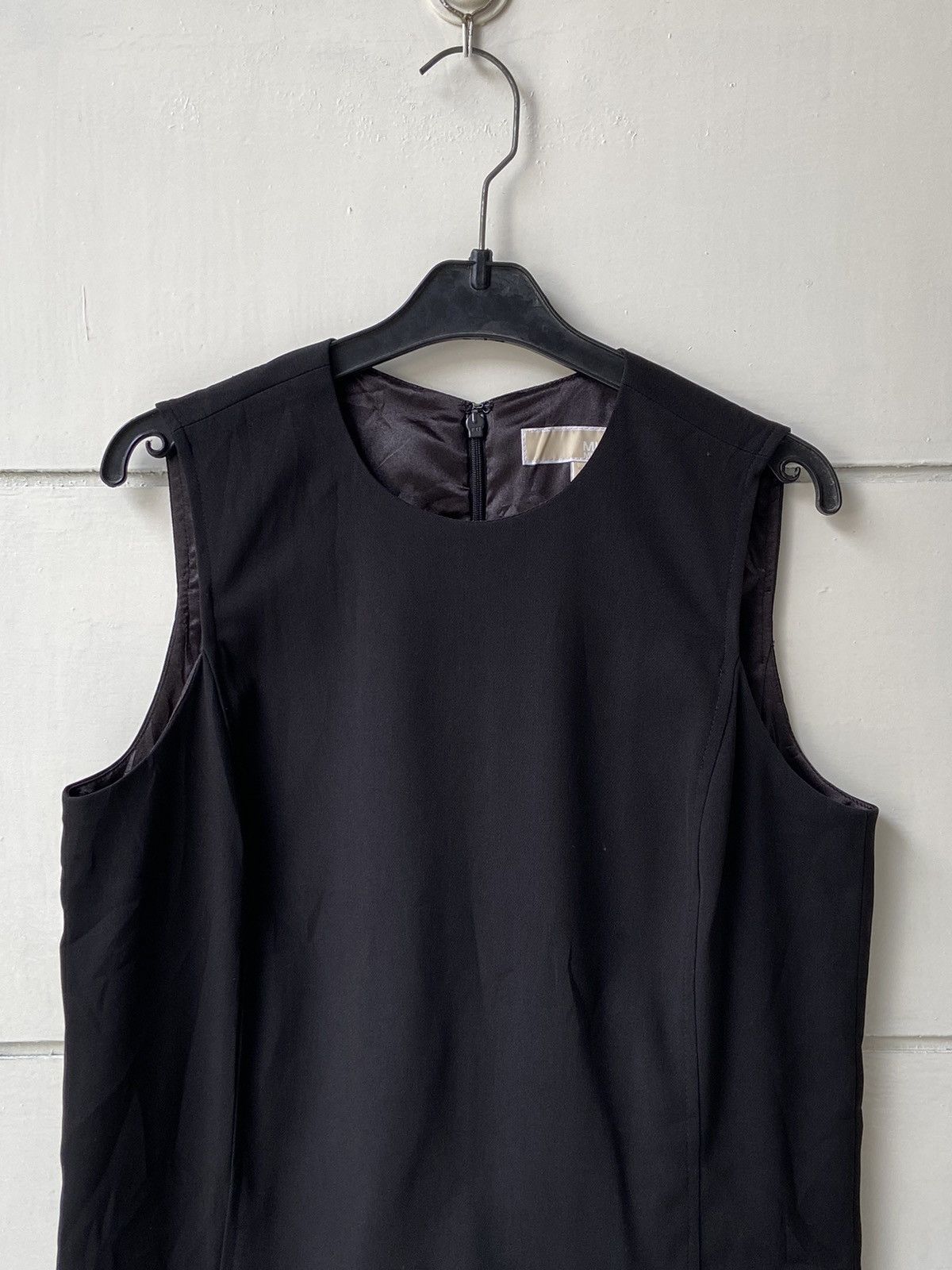 Michael Kors MICHAEL KORS Black Jumpsuit Size 30" / US 8 / IT 44 - 2 Thumbnail