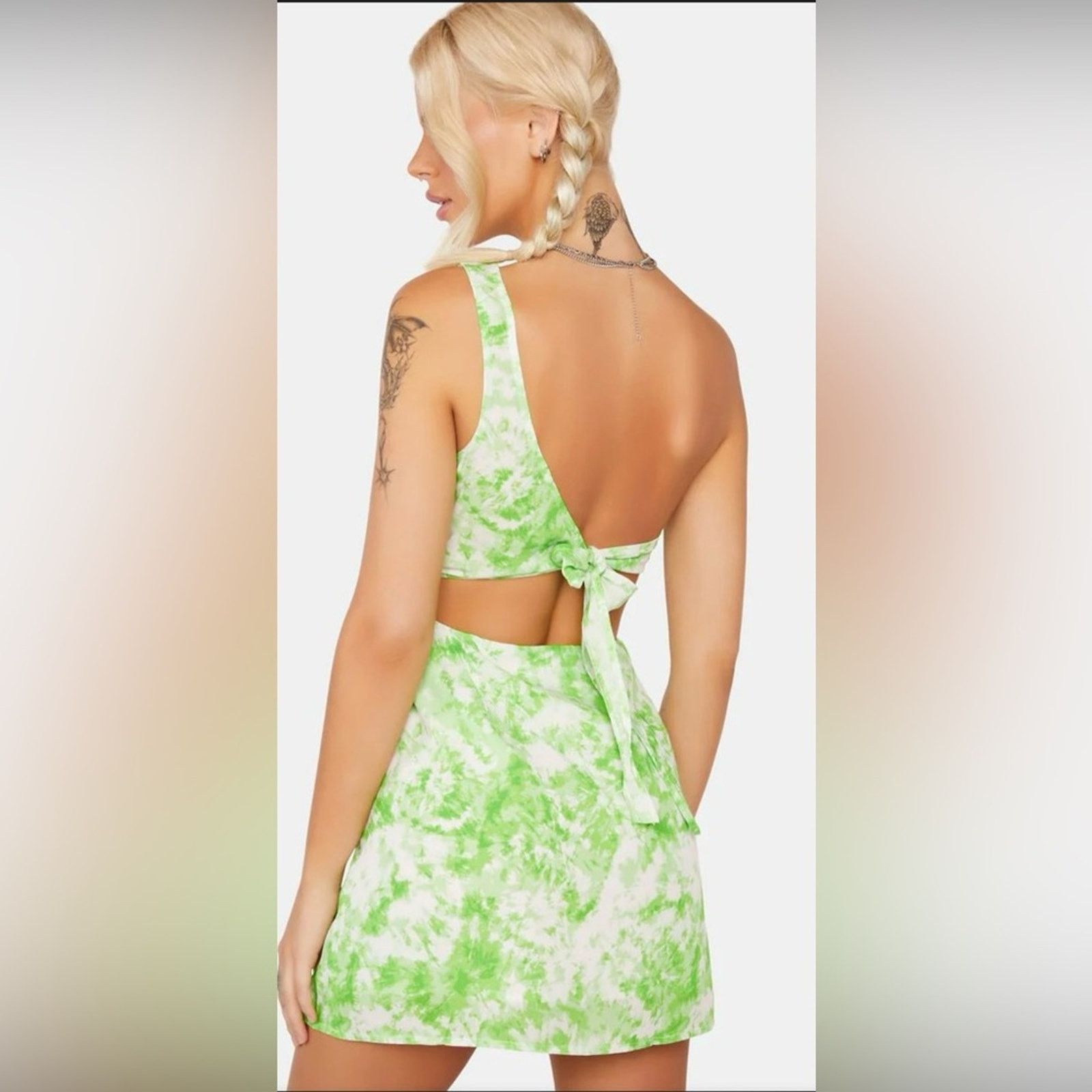 For Love & Lemons NWT For Love & Lemons $222 Green Tie-Dye Skirt size M Size M / US 6-8 / IT 42-44 - 4 Thumbnail
