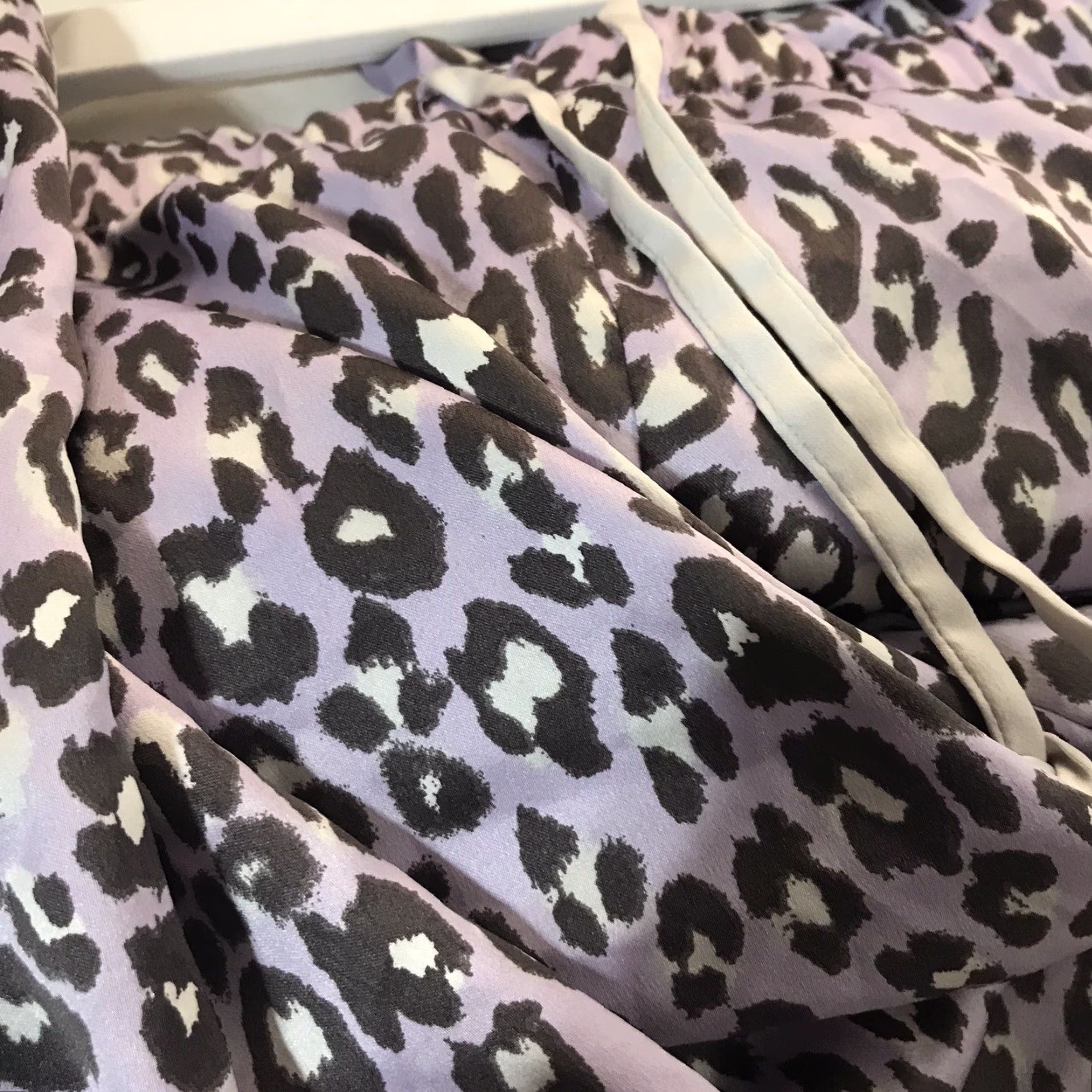 Victoria's Secret Victoria's Secret Women's Satin Pajama Bottoms Animal Print XL Multicolor Lightweigh Size 40" / US 18 - 3 Thumbnail