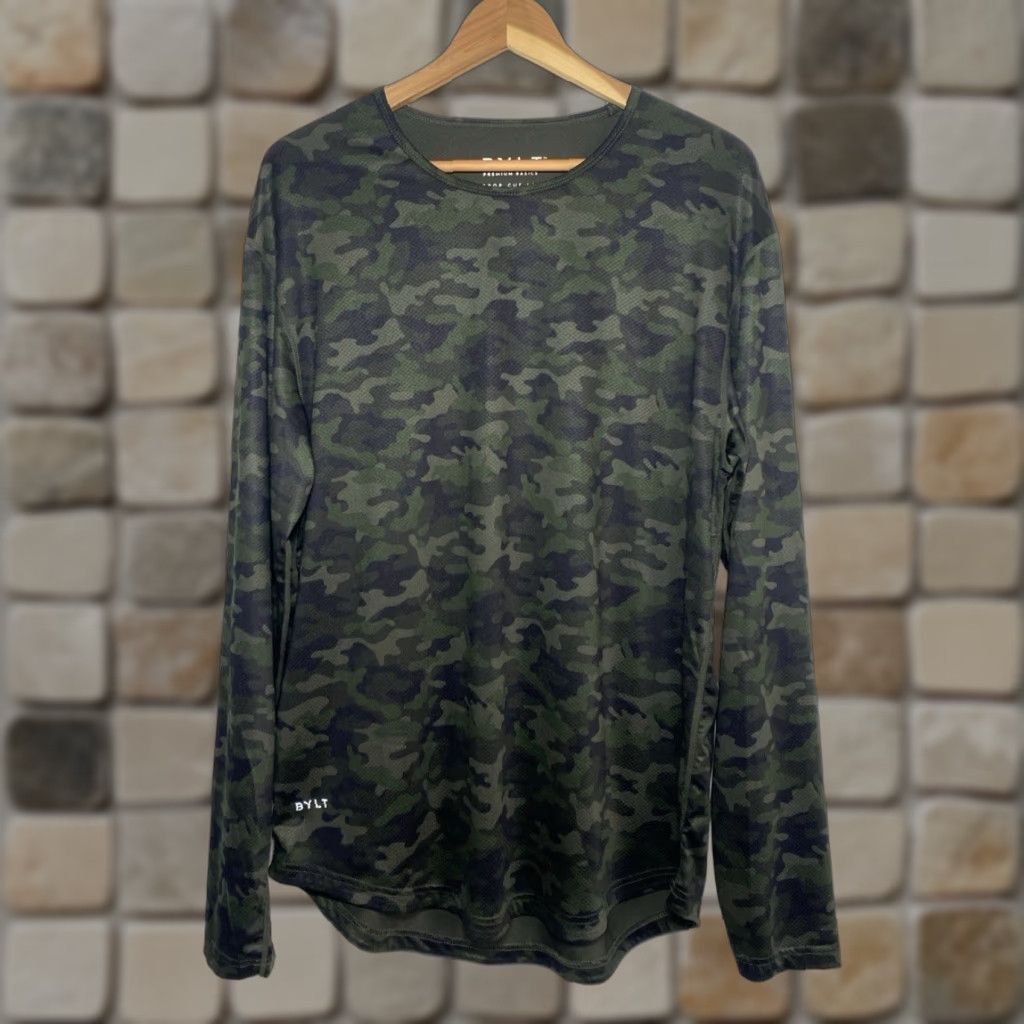 Vintage VINTAGE BYLT Drop Cut Long Sleeve Performance Tee Camouflage Green Sz L Mens Shirt Size US M / EU 48-50 / 2 - 1 Thumbnail