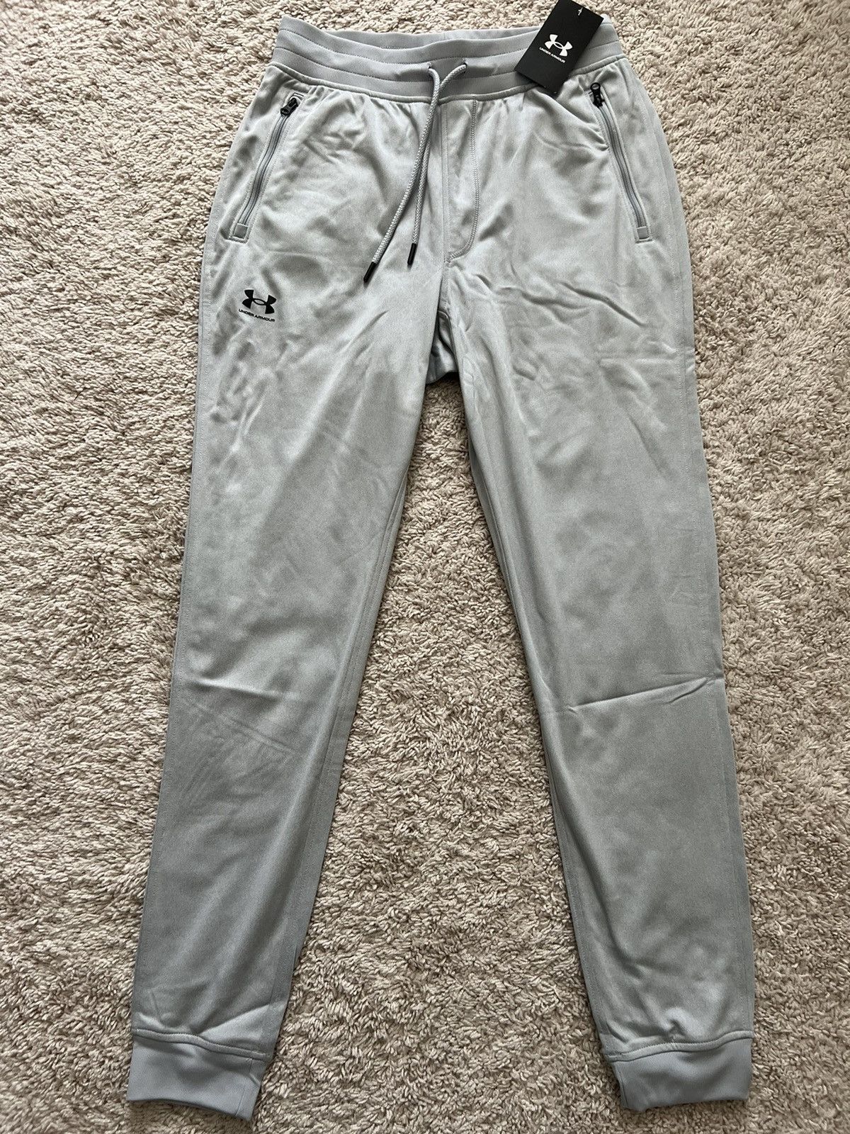 Under Armour Under Armour Light Gray Sportstyle Tricot Jogger Pants Size US 30 / EU 46 - 1 Thumbnail