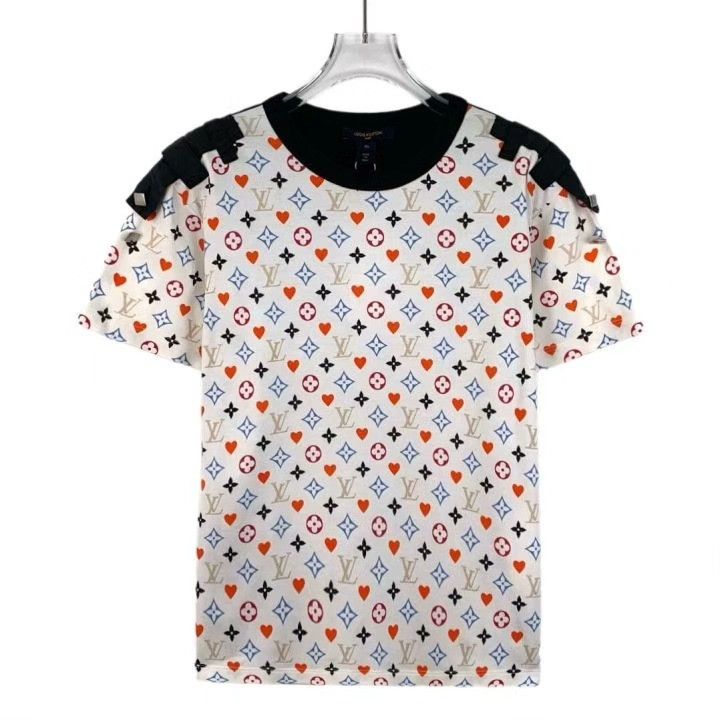Louis Vuitton Louis Vuitton Logo Heart Print Cotton T-shirt Size XS / US 0-2 / IT 36-38 - 1 Thumbnail