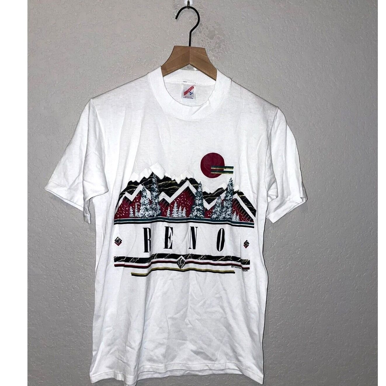 Jerzees Vintage Reno Nevada Shirt Nature Graphic White M Tee 90s Size US M / EU 48-50 / 2 - 1 Thumbnail