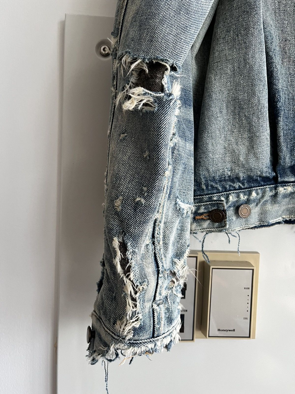 Saint Laurent Paris Saint Laurent Rare Runway Trash Denim Jacket Size US L / EU 52-54 / 3 - 12 Thumbnail