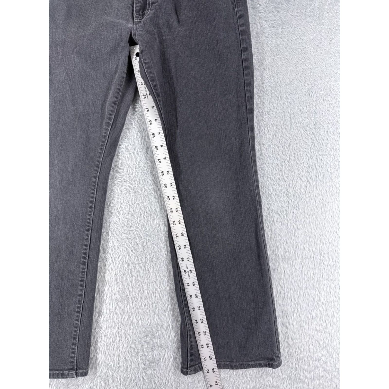 Gap GAP Jeans Womens 6 Gray Denim Bootcut Low Rise 27x26 Cotton Blend 27 26 Inseam 26 5-Pocket Design Regular Stretch City Size 28" / US 6 / IT 42 - 7 Thumbnail