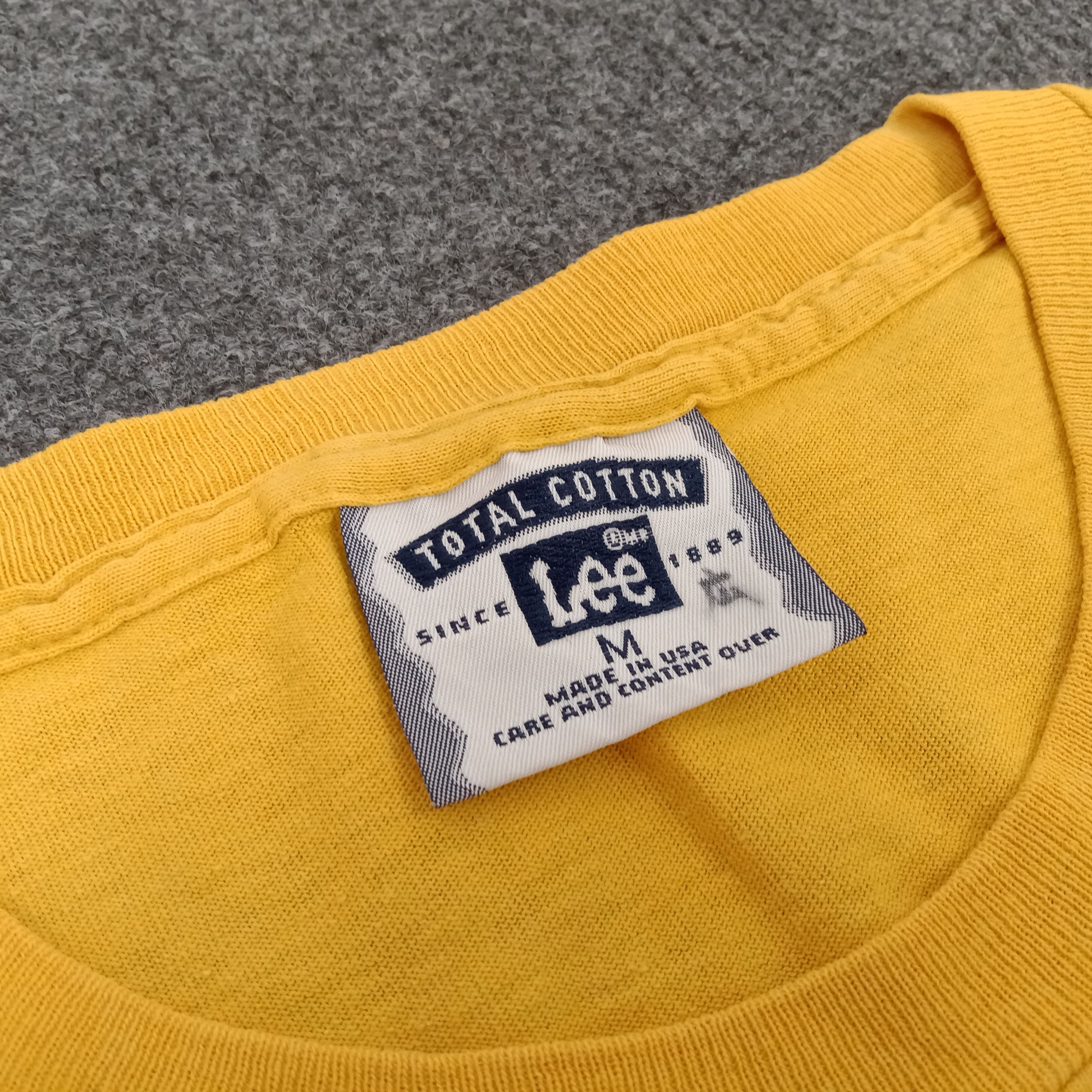 NBA LAKERS Los Angeles American Basketball NBA Tshirt Size US L / EU 52-54 / 3 - 6 Thumbnail