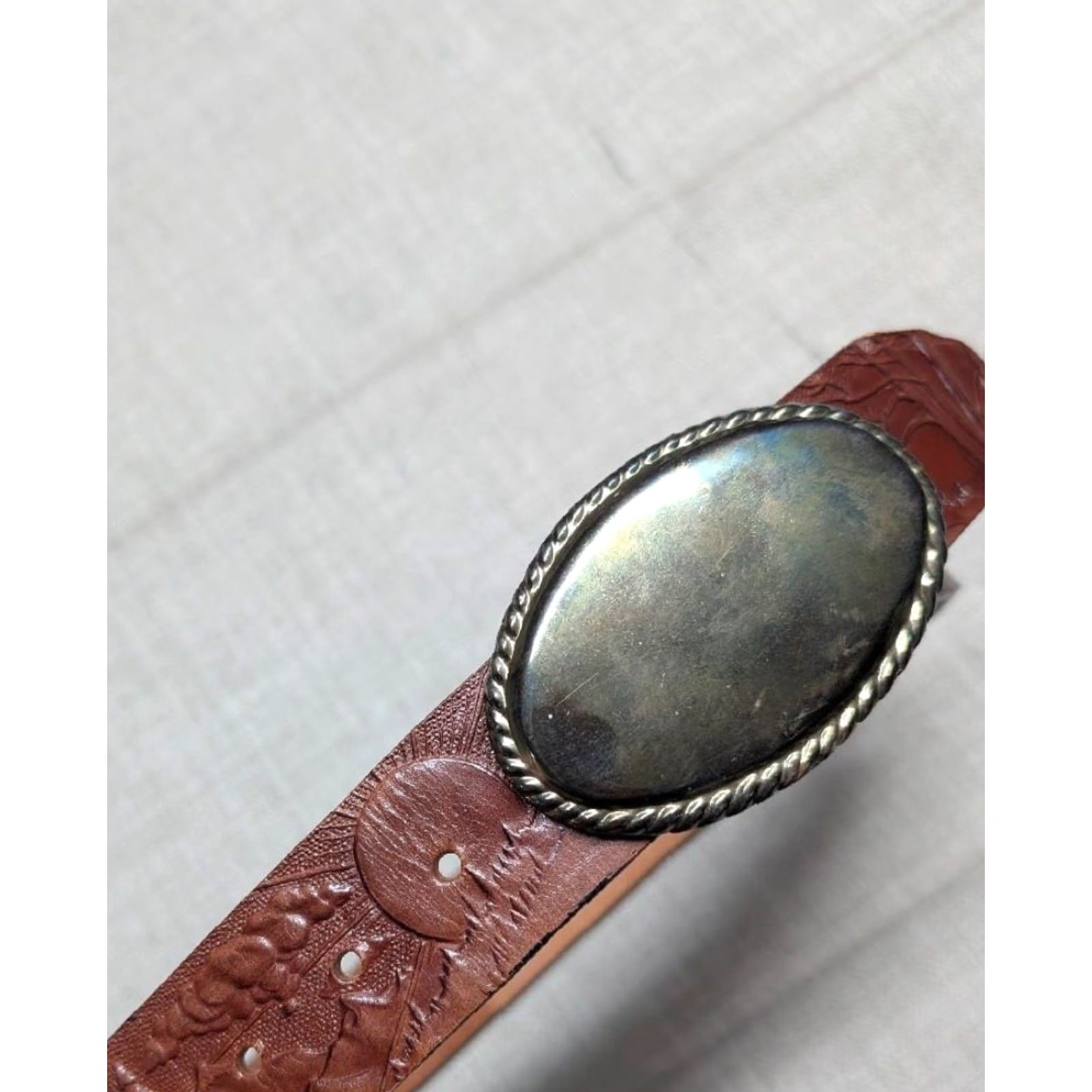 Vintage VINTAGE western belt belt buckle tooled landscape brown 26 Women Leather Cowhide landscape 90s Cowboys Mens Women Size ONE SIZE - 3 Thumbnail