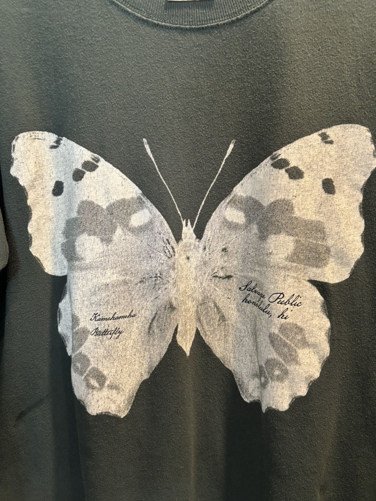 Japanese Brand Salvage Public Honolulu Kamehameha Butterfly T-shirt 🦋 Size US S / EU 44-46 / 1 - 8 Thumbnail