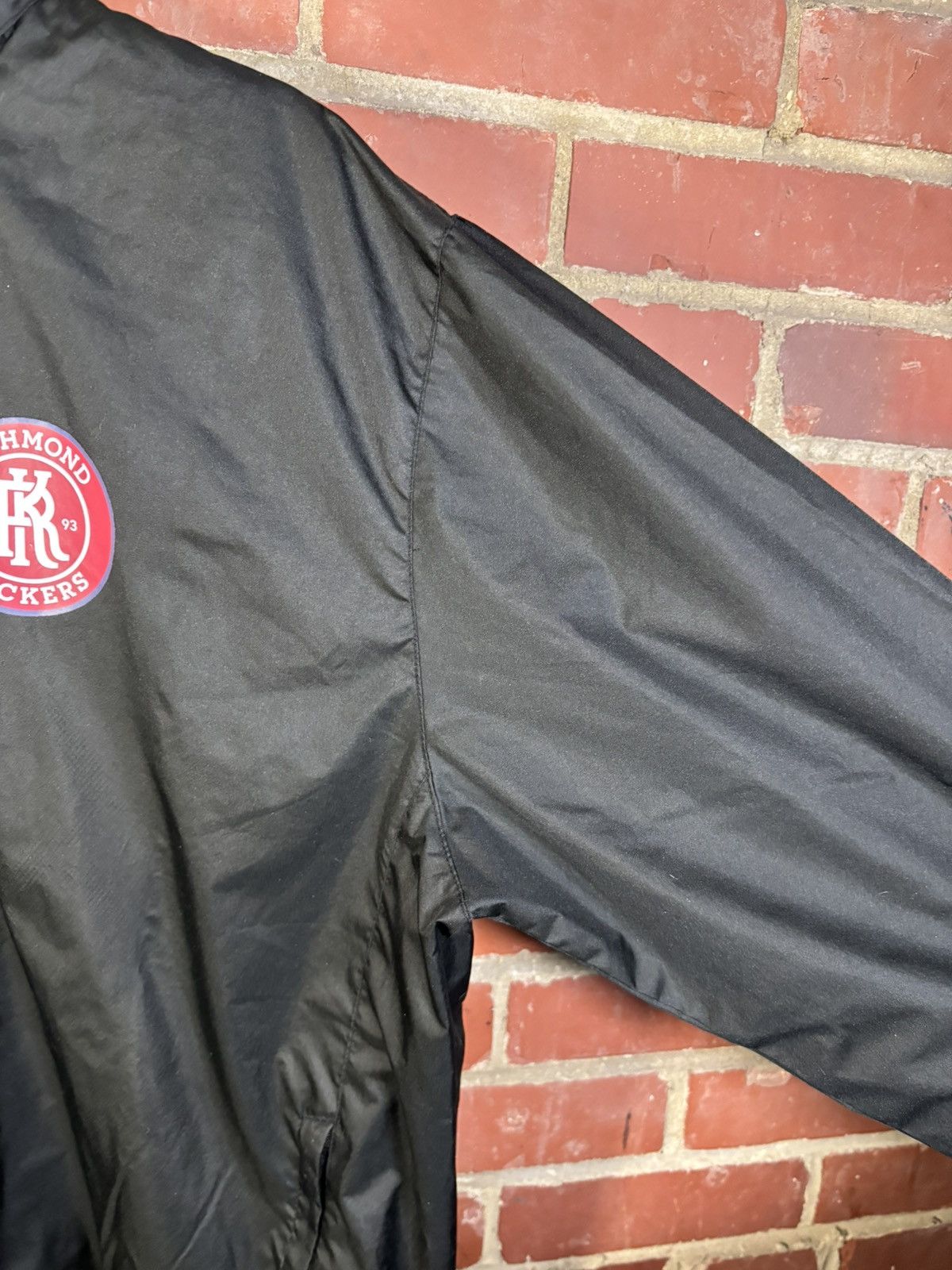 Hummel Hummel hmlCORE XK SPRAY JACKET Richmond Kickers Mens L Size US L / EU 52-54 / 3 - 6 Thumbnail