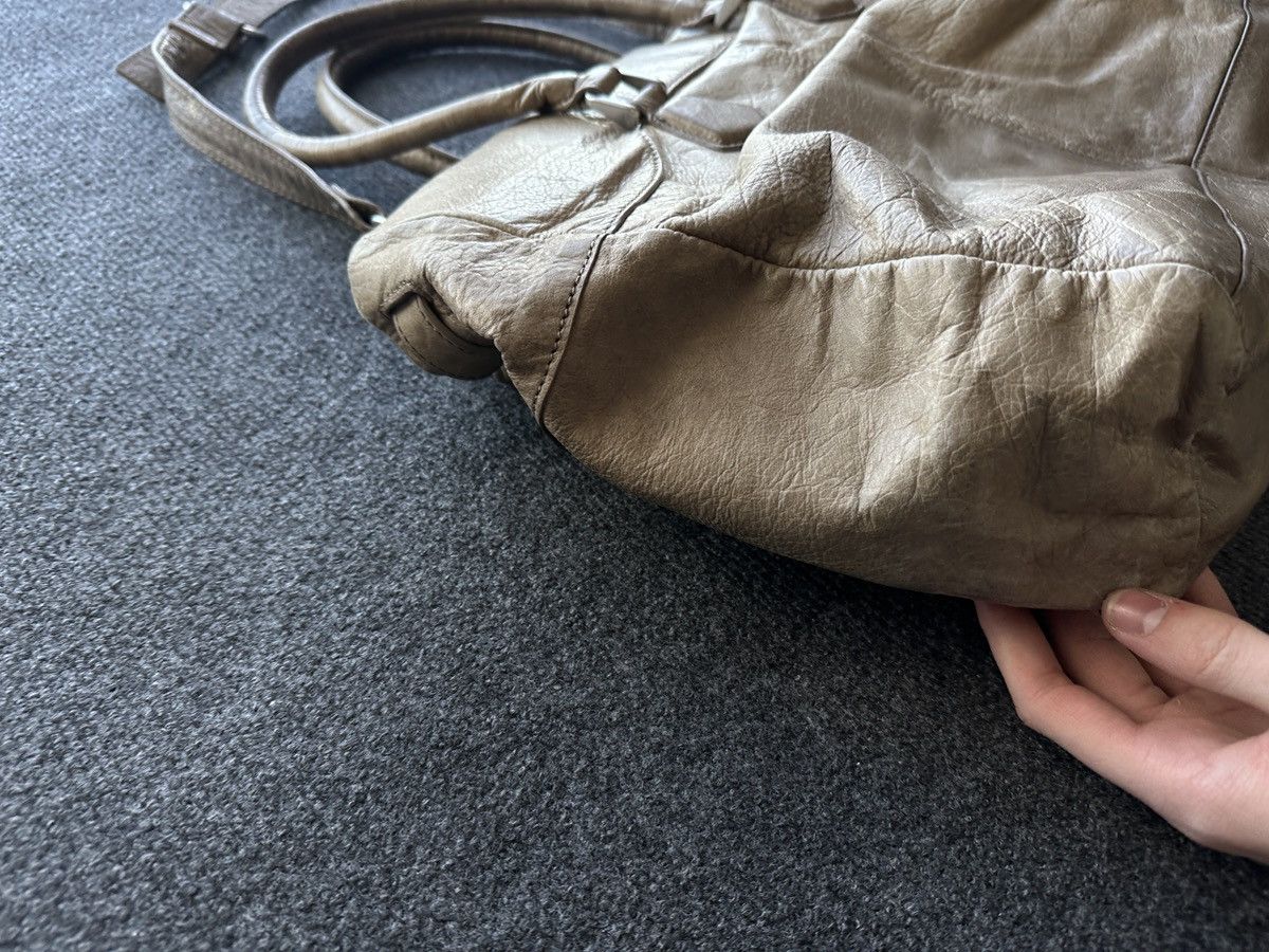 LIEBESKIND BERLIN 🚨Y2K AVANT-GARDE 🚨 BEIGE Germany style hand bag Y2K 90s Size ONE SIZE - 8 Thumbnail