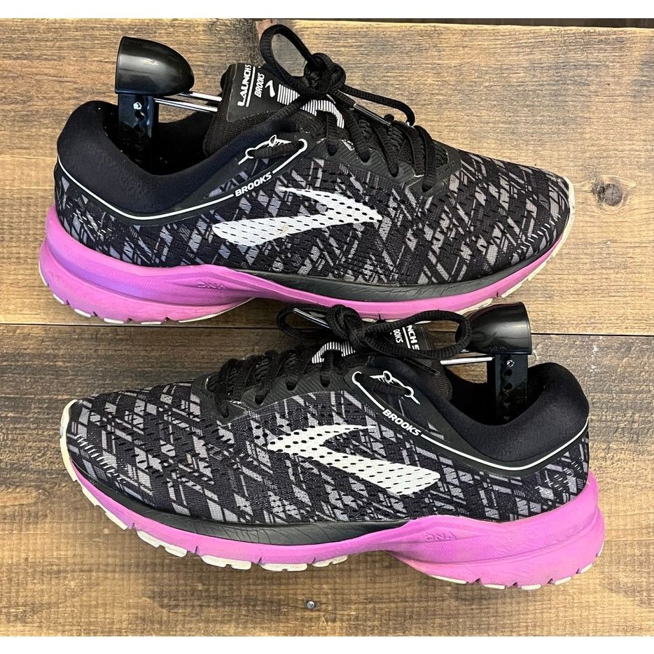 Brooks Launch 5 Cushioned Running Shoes Size 8.5 Black, Women's