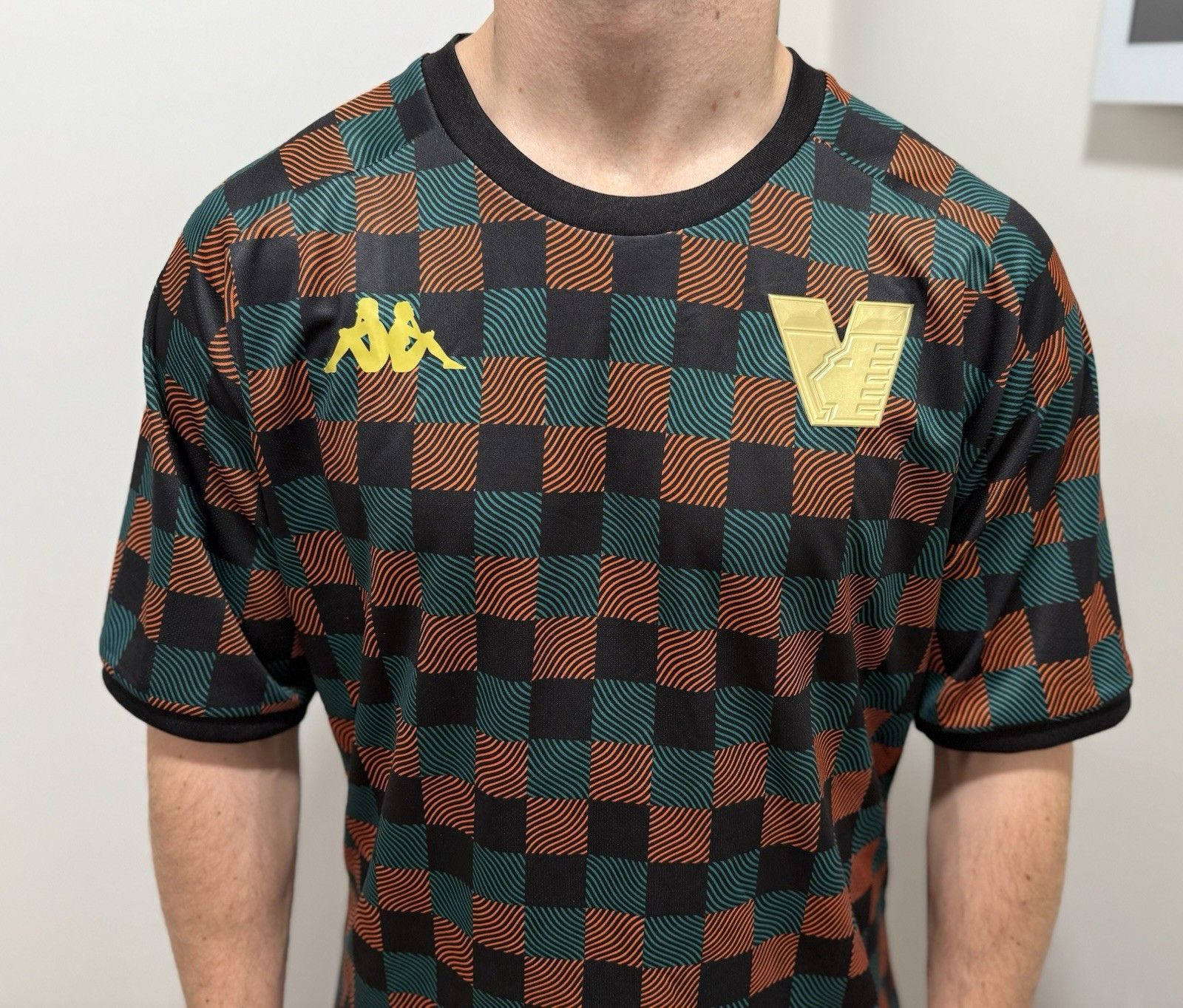 Kappa Venezia Fc 2022/2023 Training Kappa Jersey Soccer Football Size US L / EU 52-54 / 3 - 4 Thumbnail