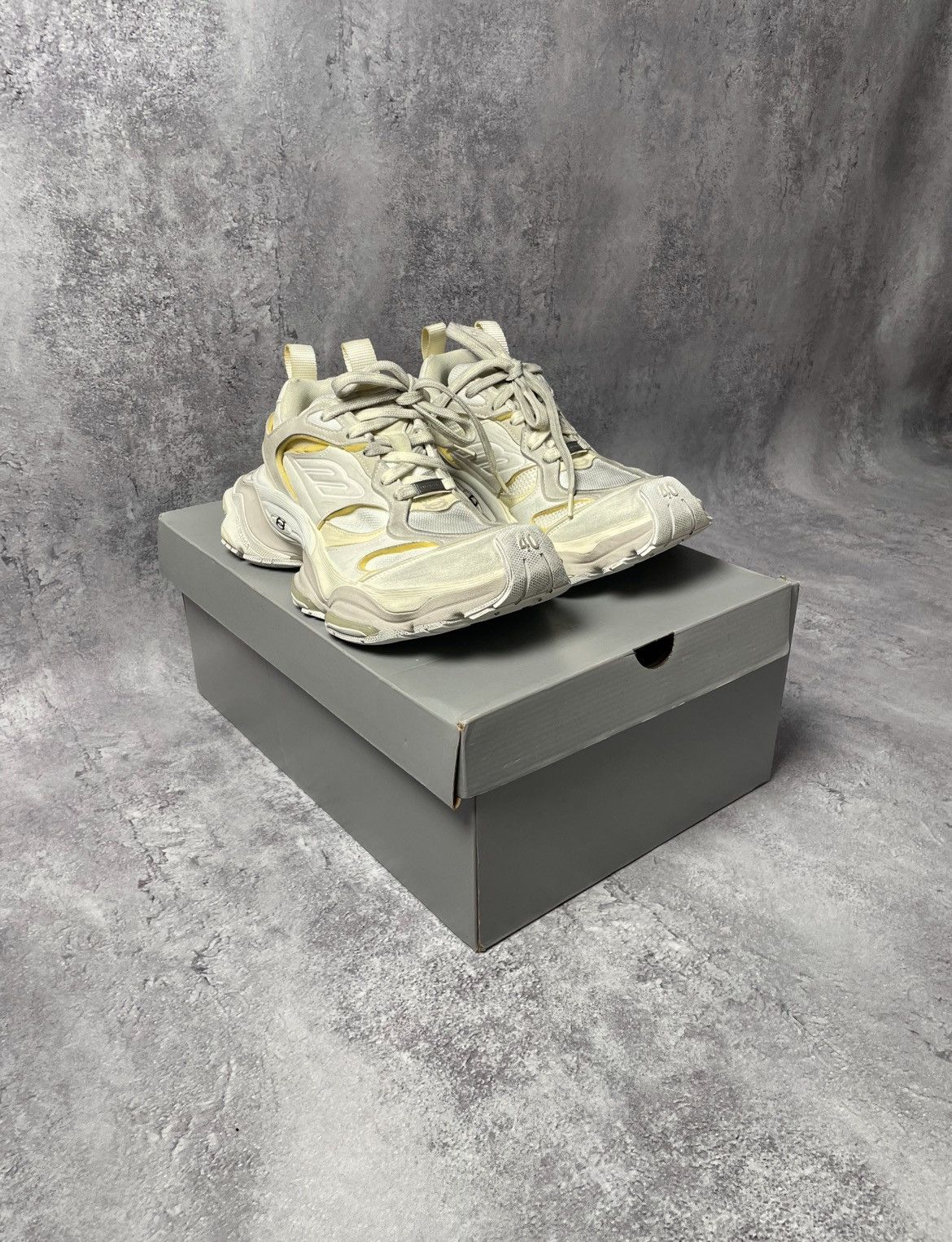 Balenciaga Balenciaga Cargo Size US 7.5 / EU 40-41 - 1 Thumbnail