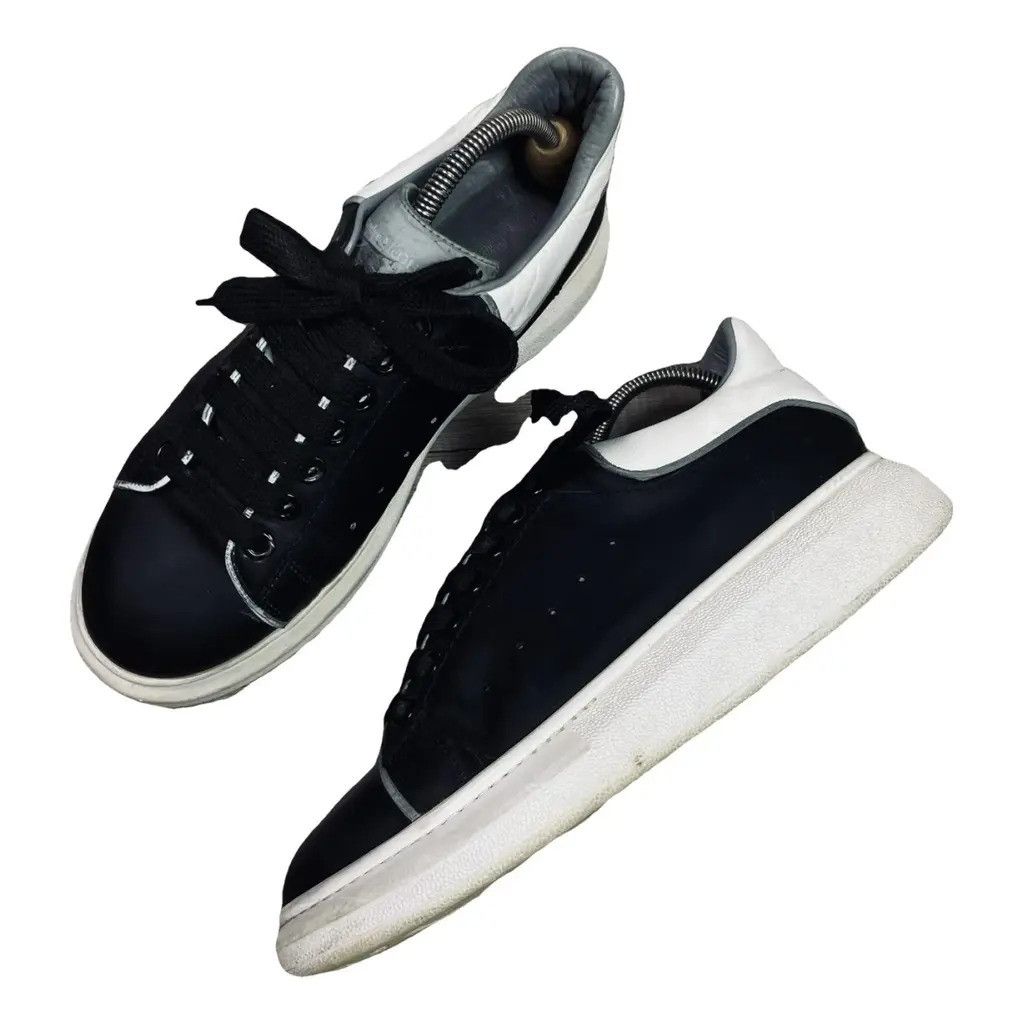 Alexander McQueen Alexander Mcqueen Low Sneakers shoes Size: 42 Size US 9 / EU 42 - 1 Thumbnail