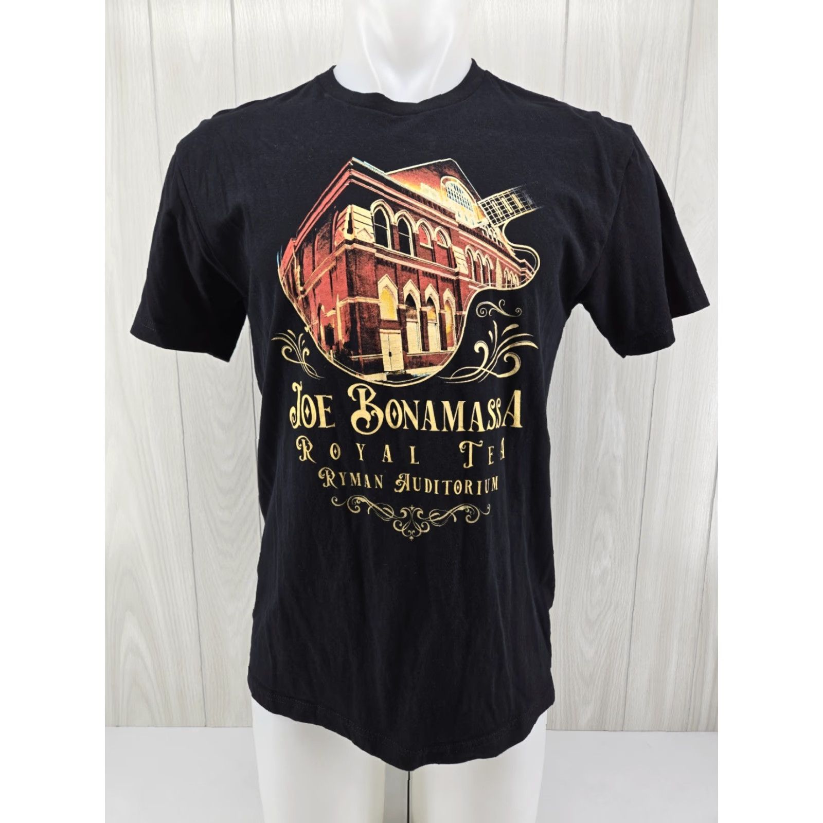 Vintage VINTAGE Joe Bonamassa Royal Tea, Ryman Auditorium 2020 Black T-Shirt MEDIUM Shirt Mens - Joe Bonamassa 2020 Concert Size US M / EU 48-50 / 2 - 2 Thumbnail