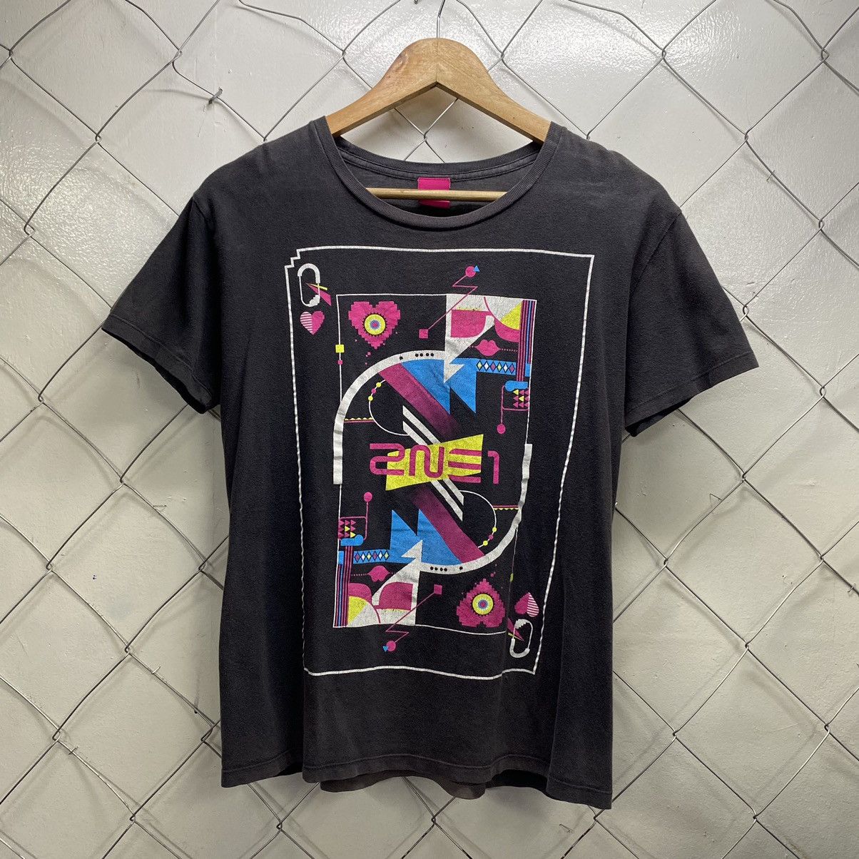 2NE1 1ST JAPAN TOUR TEE