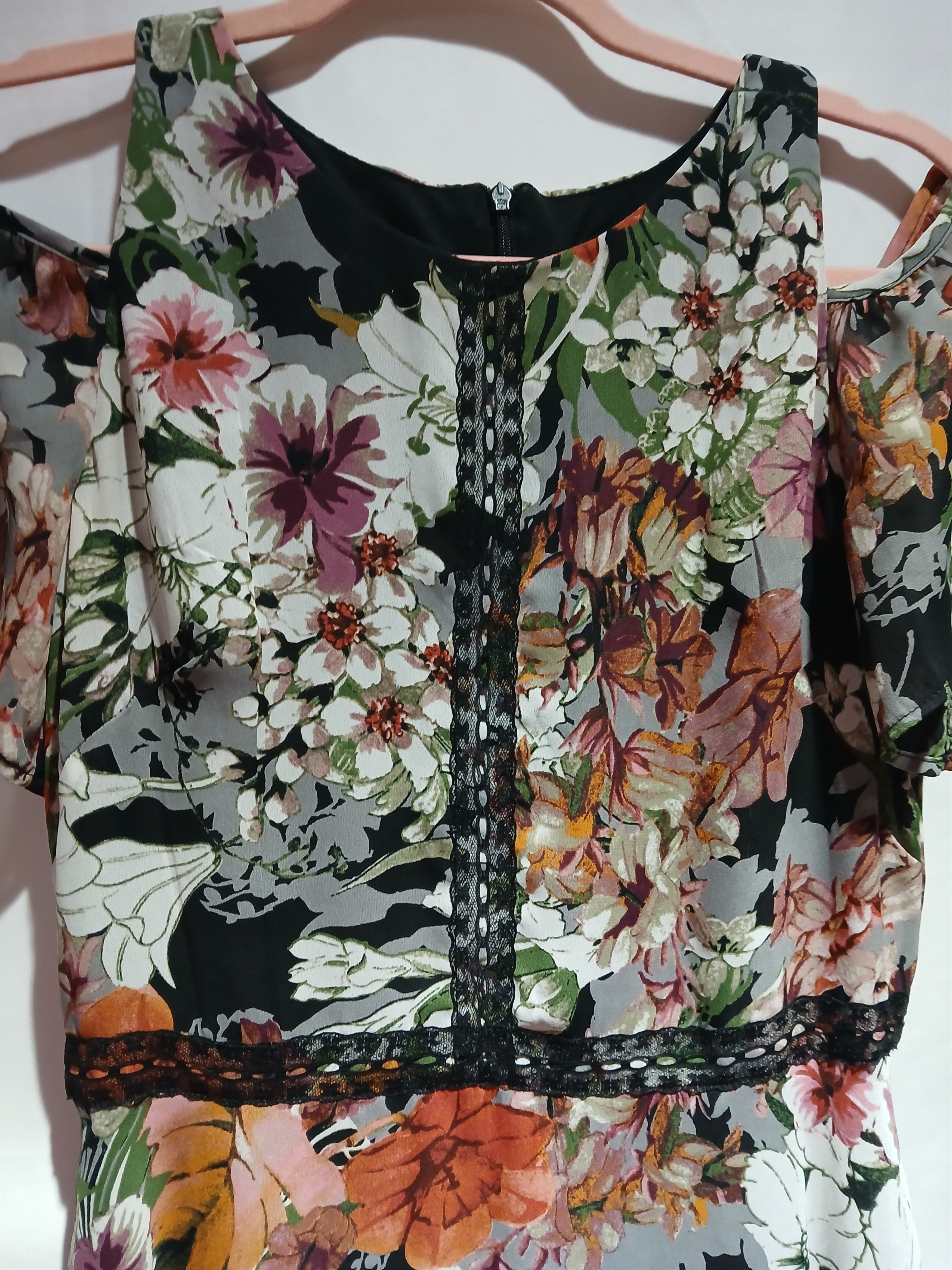 Other Gaby skye off shoulder floral dress size 8 Size M / US 6-8 / IT 42-44 - 3 Thumbnail