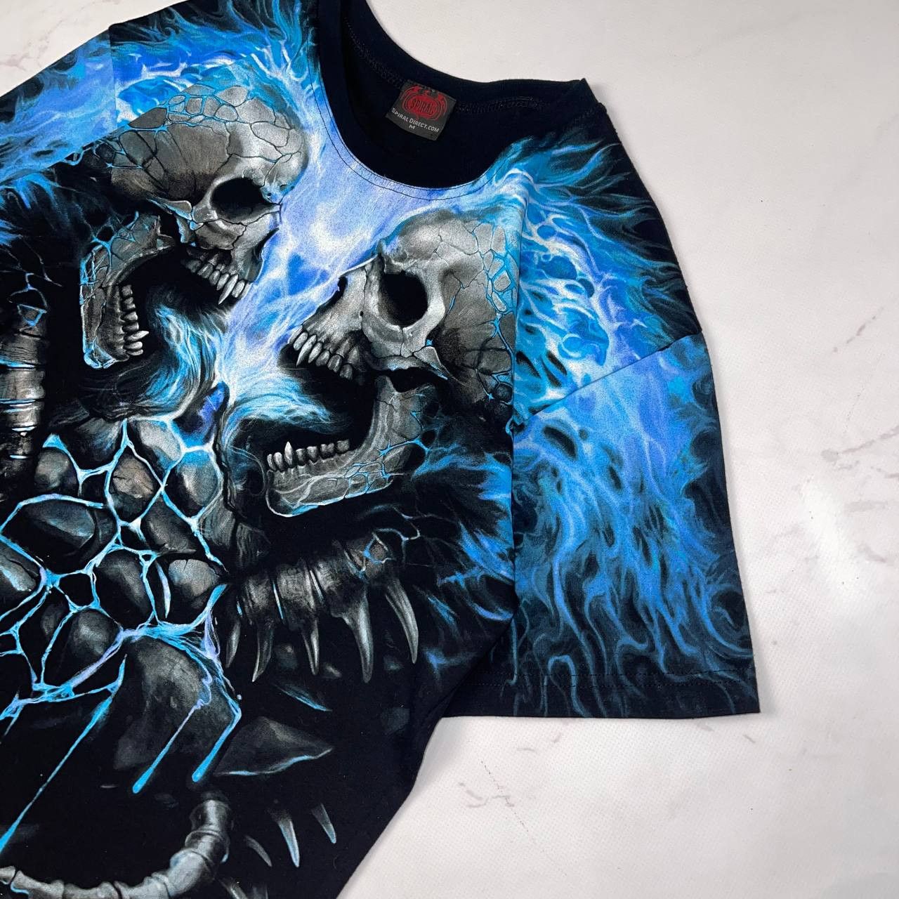 Vintage Affliction Vintage Affliction style flame skulls y2k tee Size US M / EU 48-50 / 2 - 4 Thumbnail