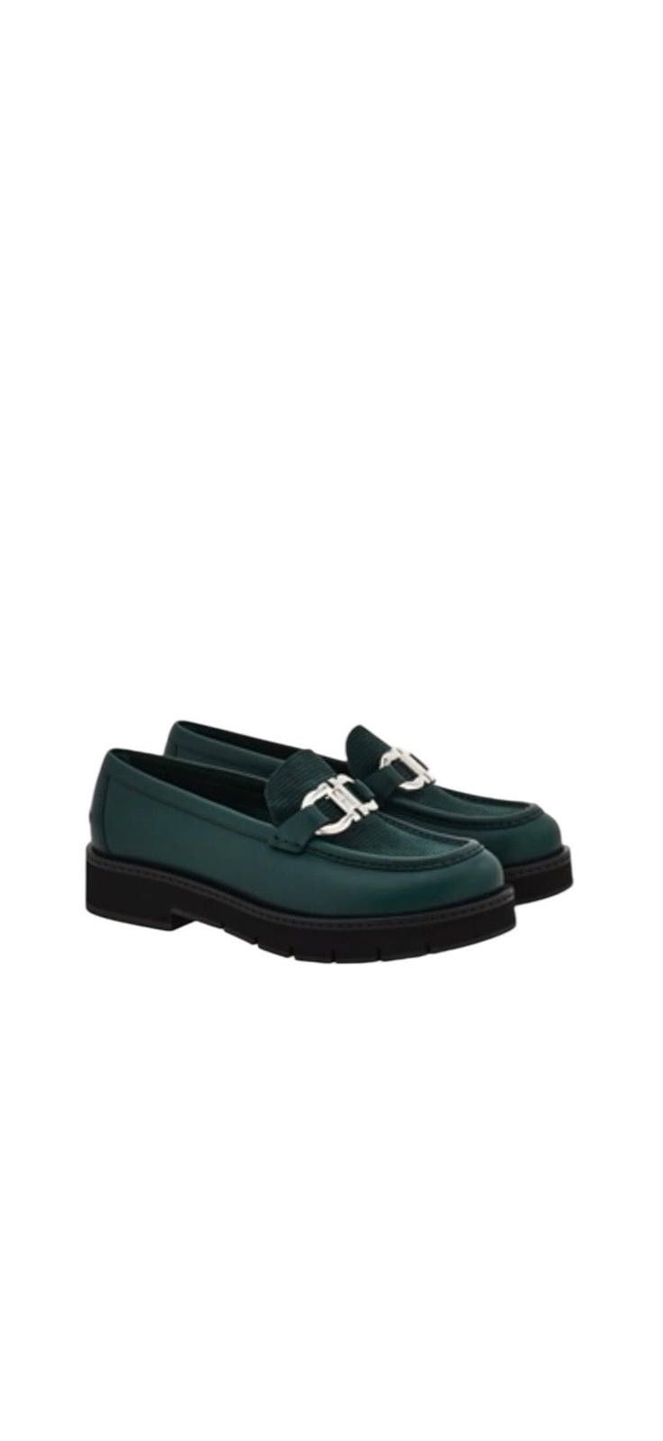Salvatore Ferragamo Ferragamo Gancini Ornament Moccasin Size US 7.5 / IT 37.5 - 2 Thumbnail