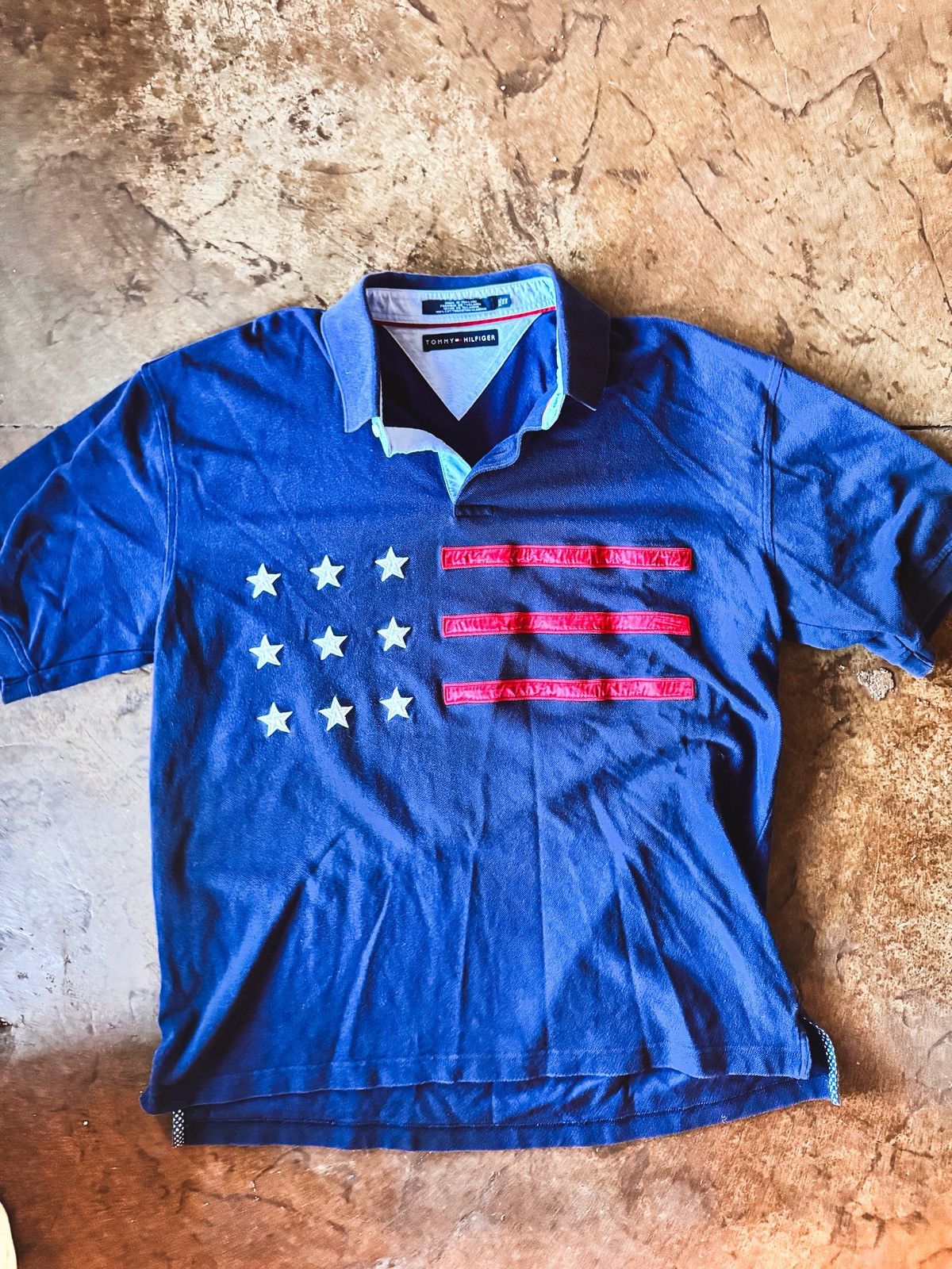 Tommy Hilfiger Vintage Tommy Hilfiger "Stars and Stripes" Polo Size US XXL / EU 58 / 5 - 1 Thumbnail