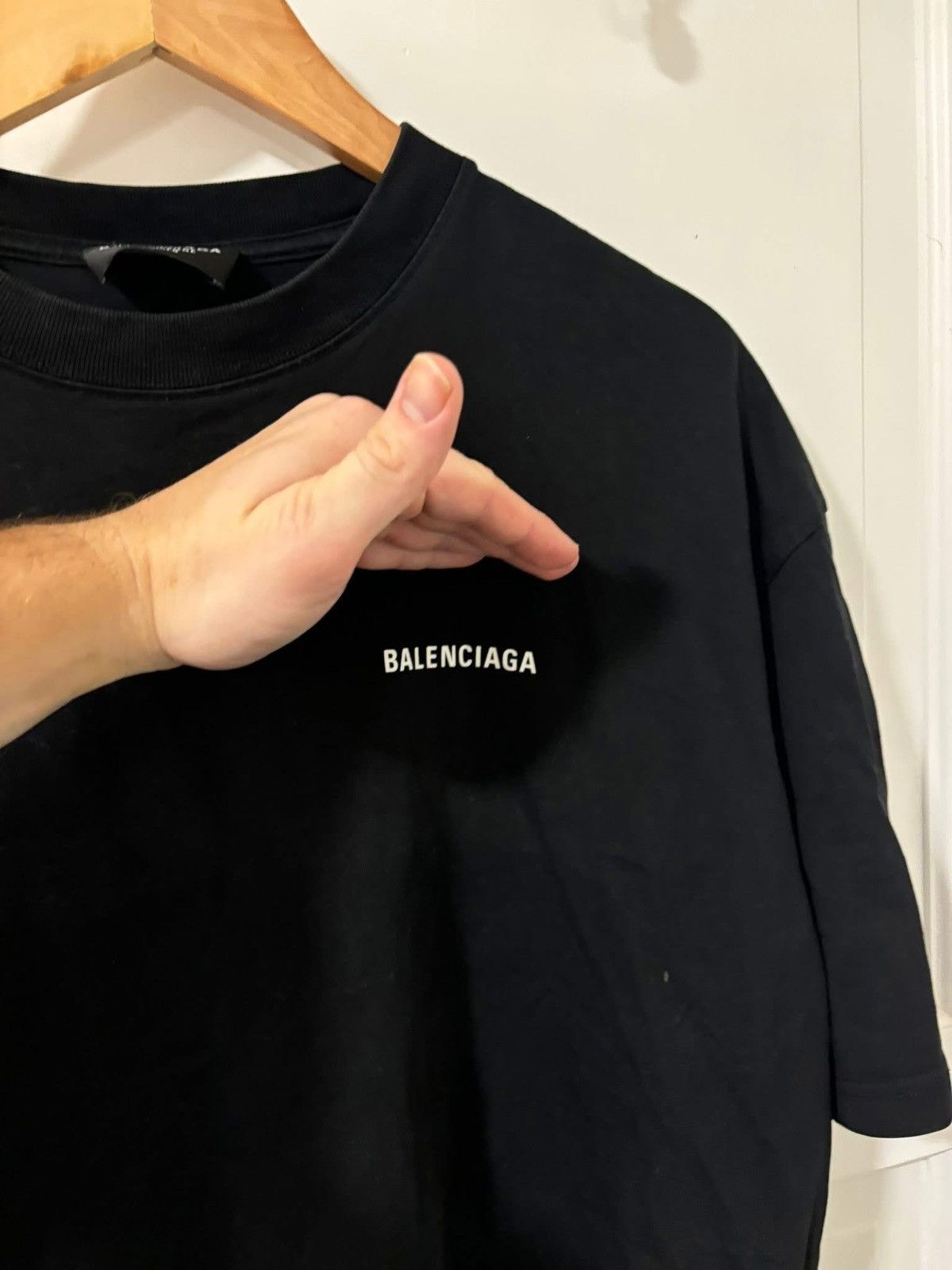 Balenciaga Back and front logo tee Size US L / EU 52-54 / 3 - 3 Thumbnail