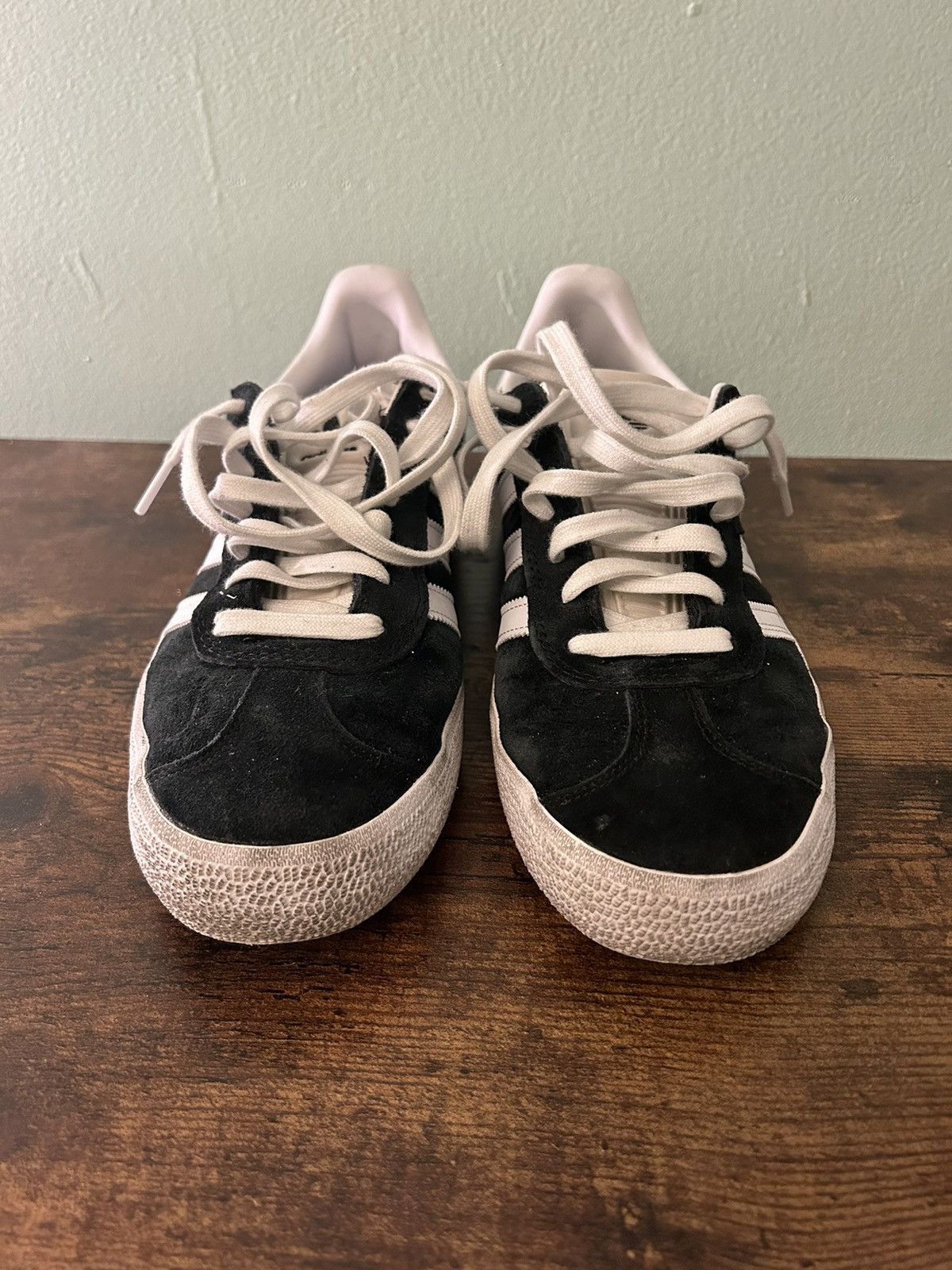 Adidas Adidas Gazelle Size US 8.5 / EU 41-42 - 4 Thumbnail