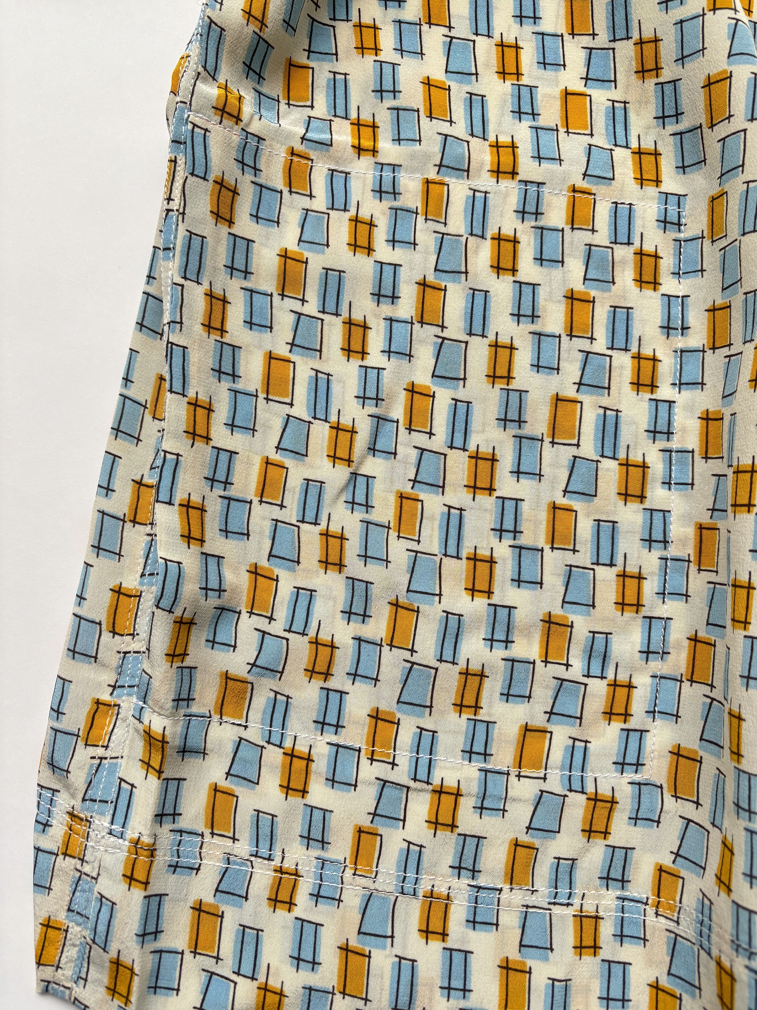 Marni ⚡️QUICK SALE⚡️Marni Short Sleeve Silk Blouse Top Size L / US 10 / IT 46 - 4 Thumbnail