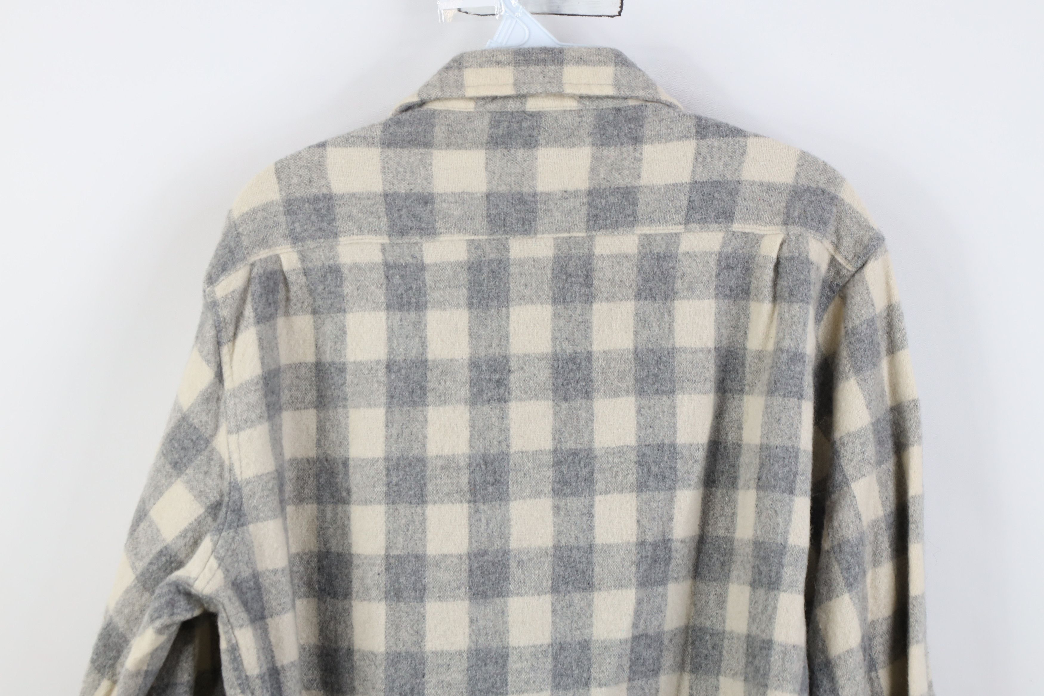 Vintage Vintage 70s Streetwear Double Pocket Button Shirt Plaid Size US S / EU 44-46 / 1 - 11 Thumbnail