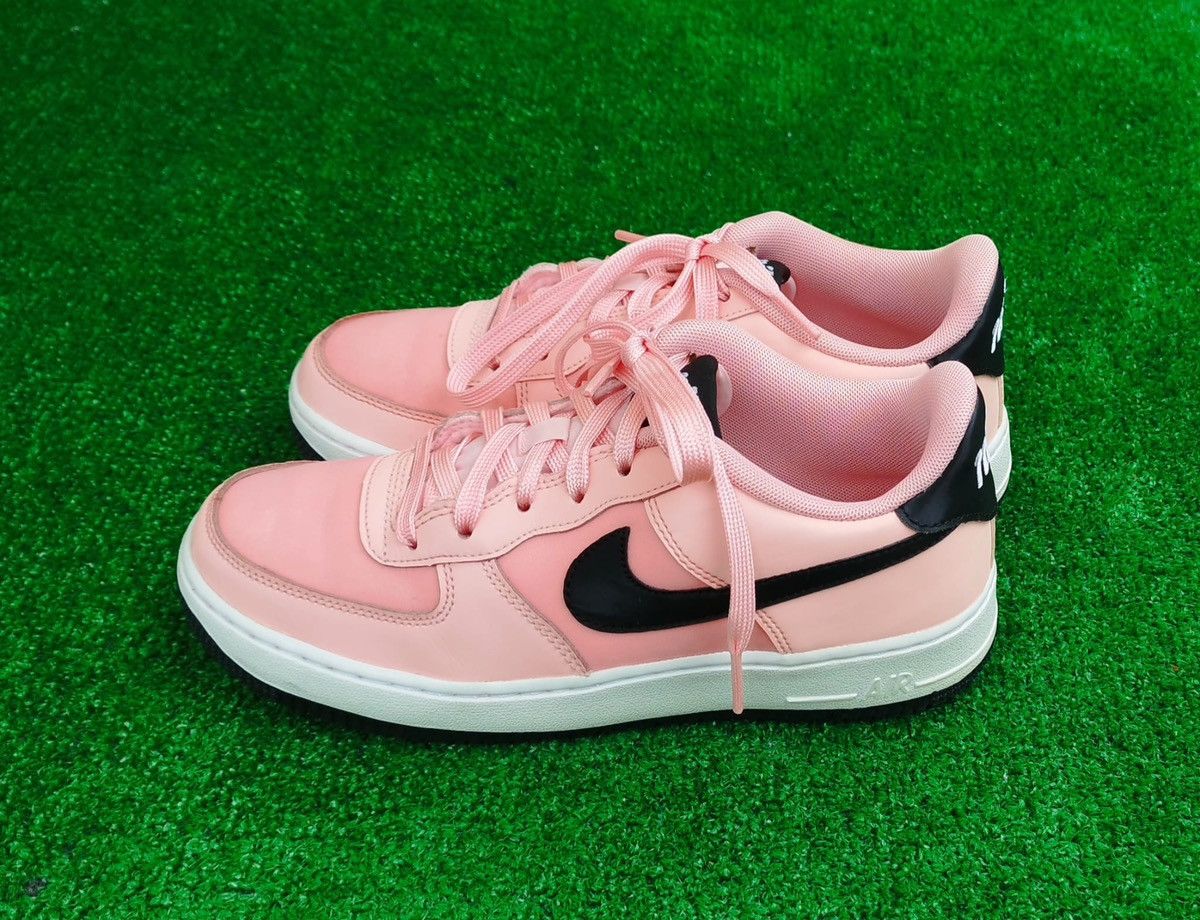 Nike Nike Air Force 1 VDay Size US 6 / IT 36 - 3 Thumbnail