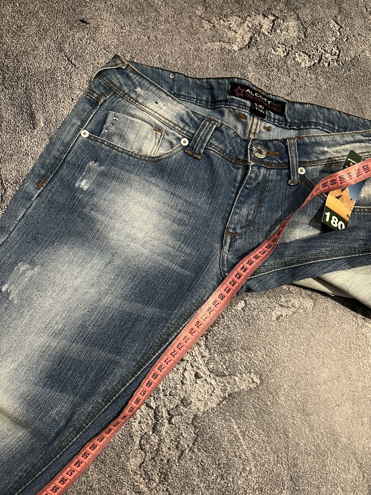 Japanese Brand Destroyed Archival Swag Slim Jean — Number Nine Style Size US 33 - 10 Thumbnail