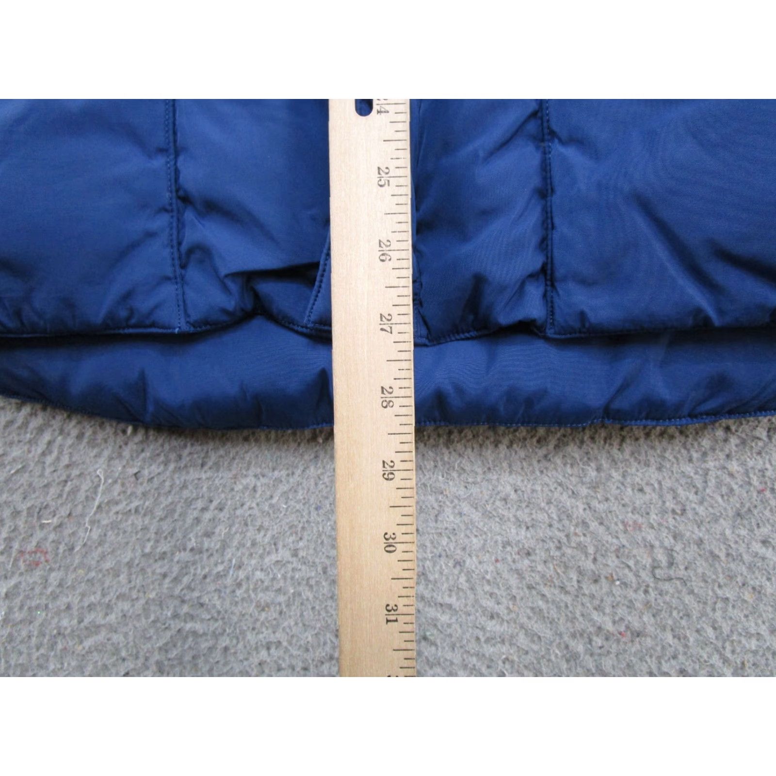 Vintage Vintage Rainier Sportswear Vest Mens L Blue Down Puffer Nylon Outdoor Hiking Size US L / EU 52-54 / 3 - 7 Thumbnail