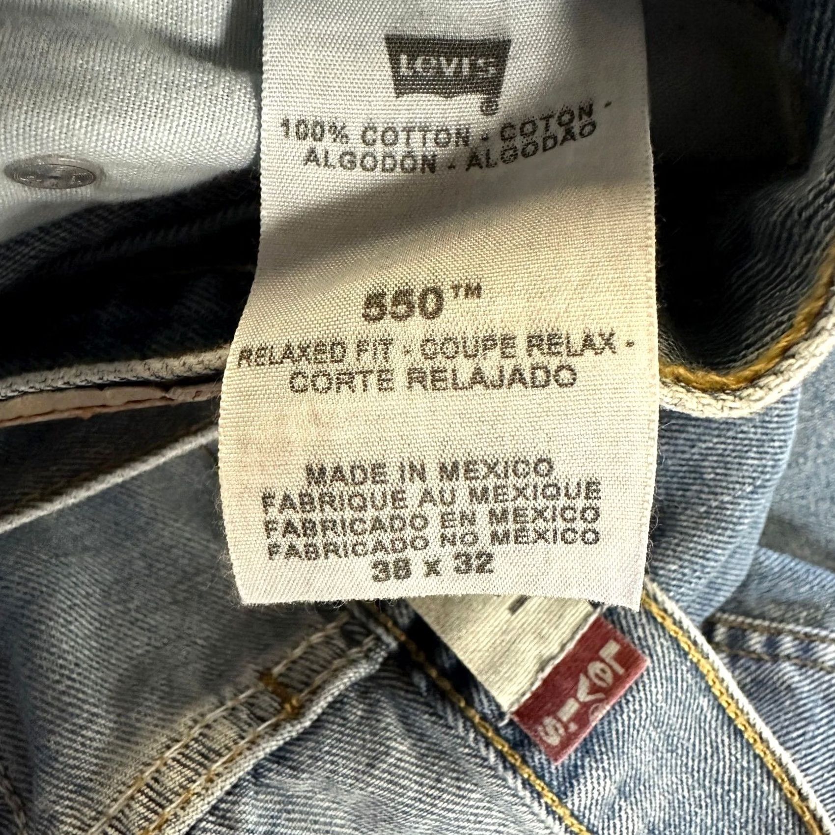 Levi's Levi's 550 Jeans Mens 38X32 Blue Relaxed Straight Denim NEW Light Wash 5-Pocket Logo 66 Waist Inseam 32 Mens Jeans LEVIS 550 Blue Light Wash Regular Size US 38 / EU 54 - 4 Thumbnail