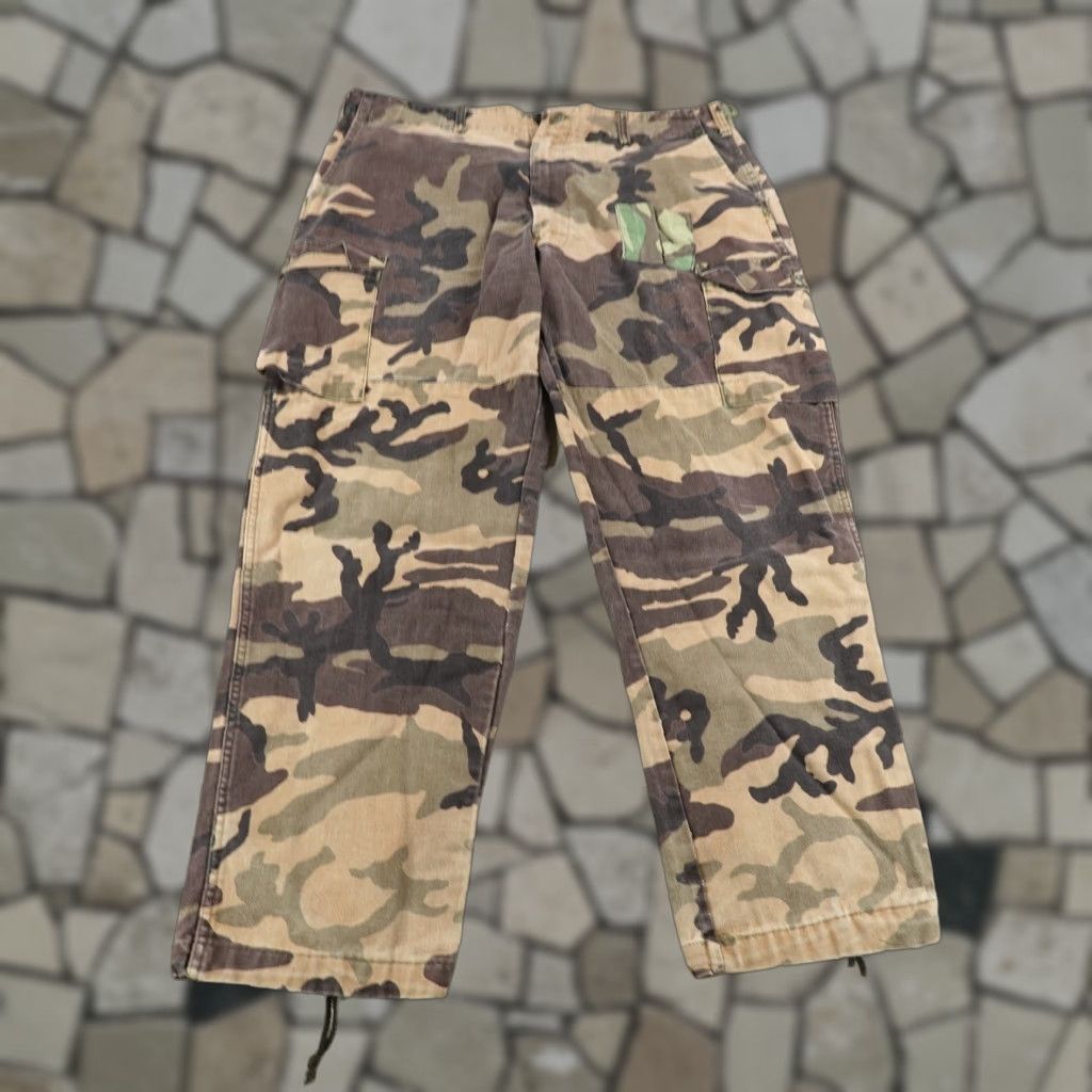 Vintage VINTAGE Gung Ho Pants Mens Large 32 Camouflage Cargo Military USA 90s Mens Pants 32 Green Camouflage Front Button Adjustable Waist Drawstring Hem Size US 33 - 1 Thumbnail