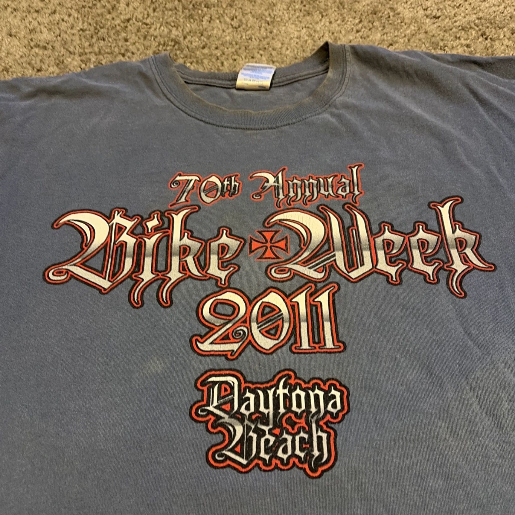 Gildan Daytona Beach Bike Week 2011 Blue Motorcycle Biker Grunge T-Shirt 3XL Mens Gildan Regular Shirt Size US XXL / EU 58 / 5 - 5 Thumbnail