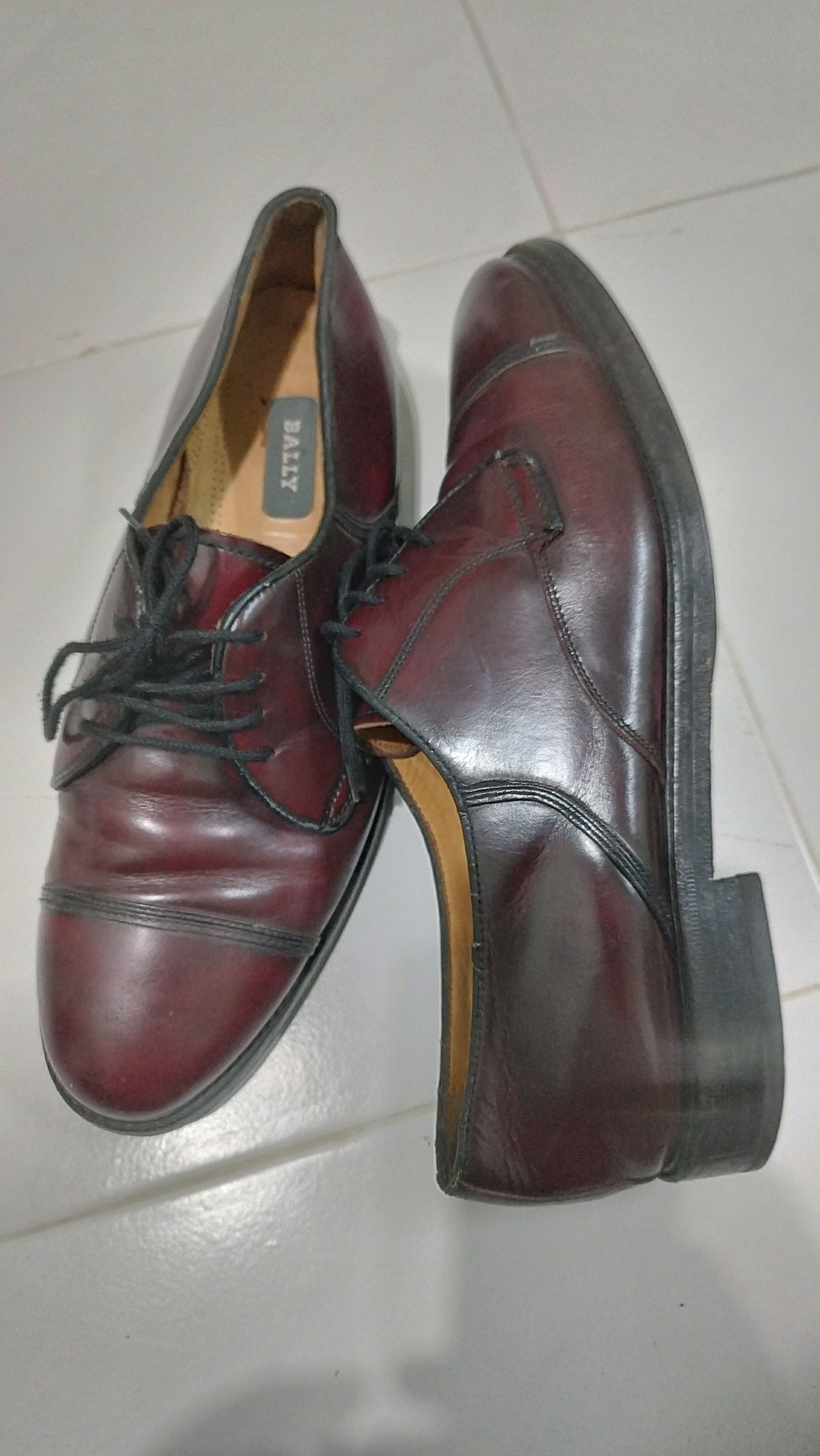Bally × Designer BALLY red cherry Size US 9 / EU 42 - 1 Thumbnail