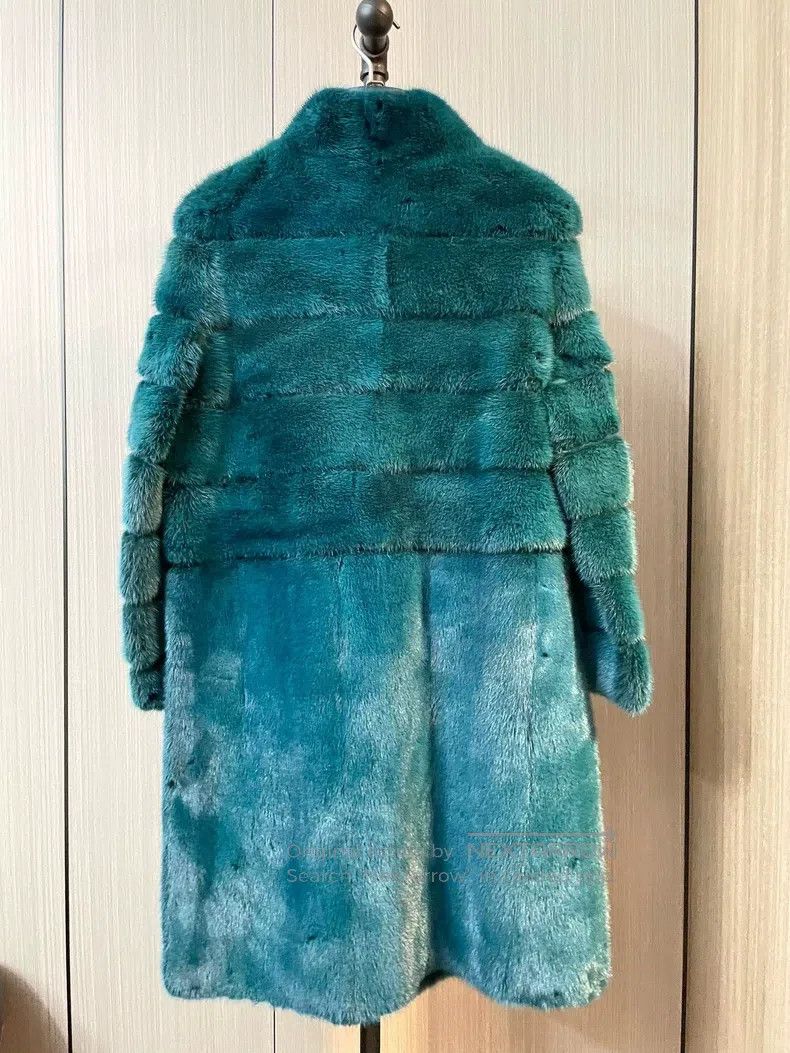 Fendi Fendi Medium-length fur coat, gorgeous peacock green Size XS / US 0-2 / IT 36-38 - 2 Thumbnail