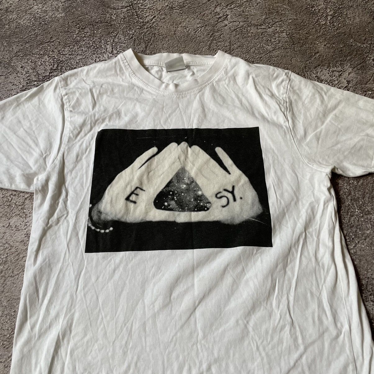 Vintage Vintage 00s Graphic Tee Abstract Bones Horror Grunge Slim S Size US S / EU 44-46 / 1 - 2 Thumbnail
