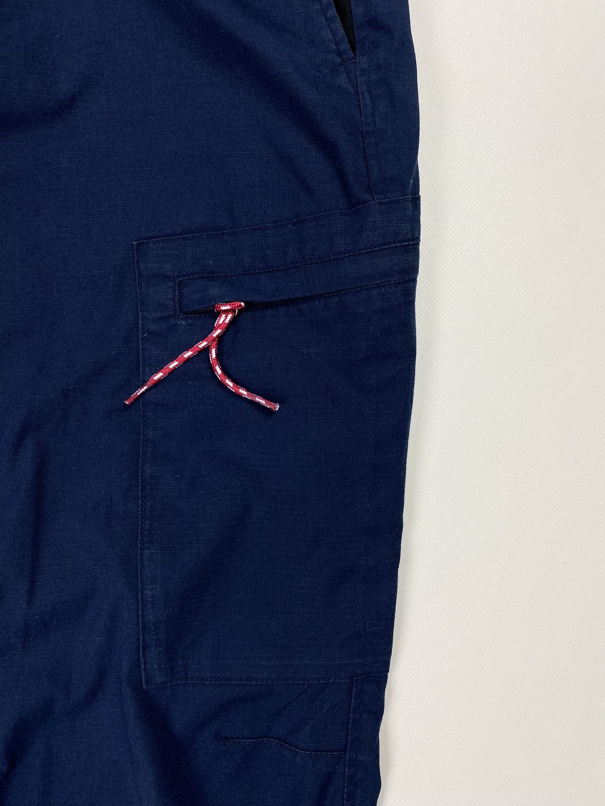 JW Anderson × Uniqlo J W Anderson Uniqlo men’s jogger pants size 30 - 33 Size US 32 / EU 48 - 9 Thumbnail