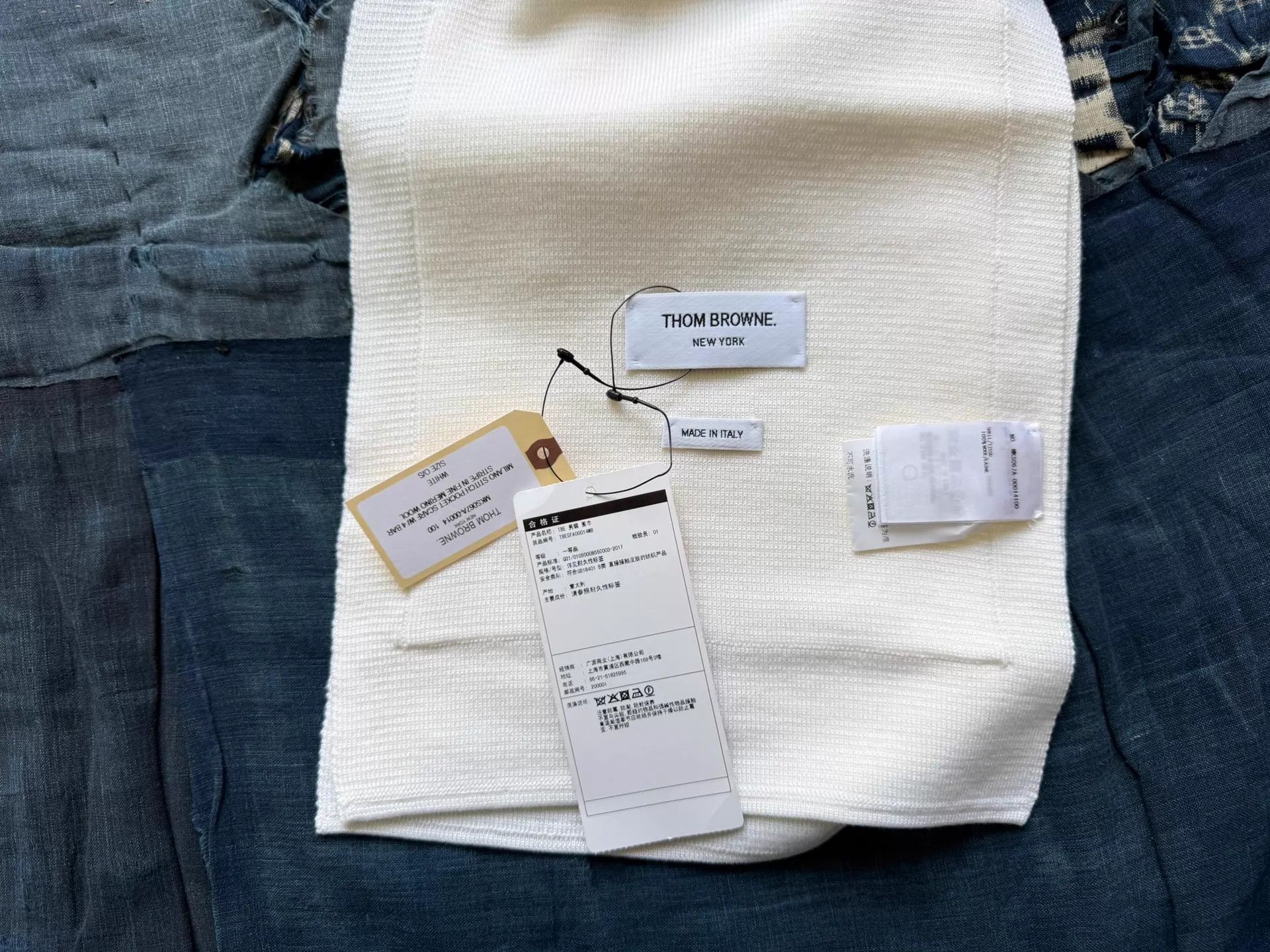 Thom Browne Thom Browne 4-Bar Ribbed Merino Wool Scarf White Size ONE SIZE - 9 Thumbnail