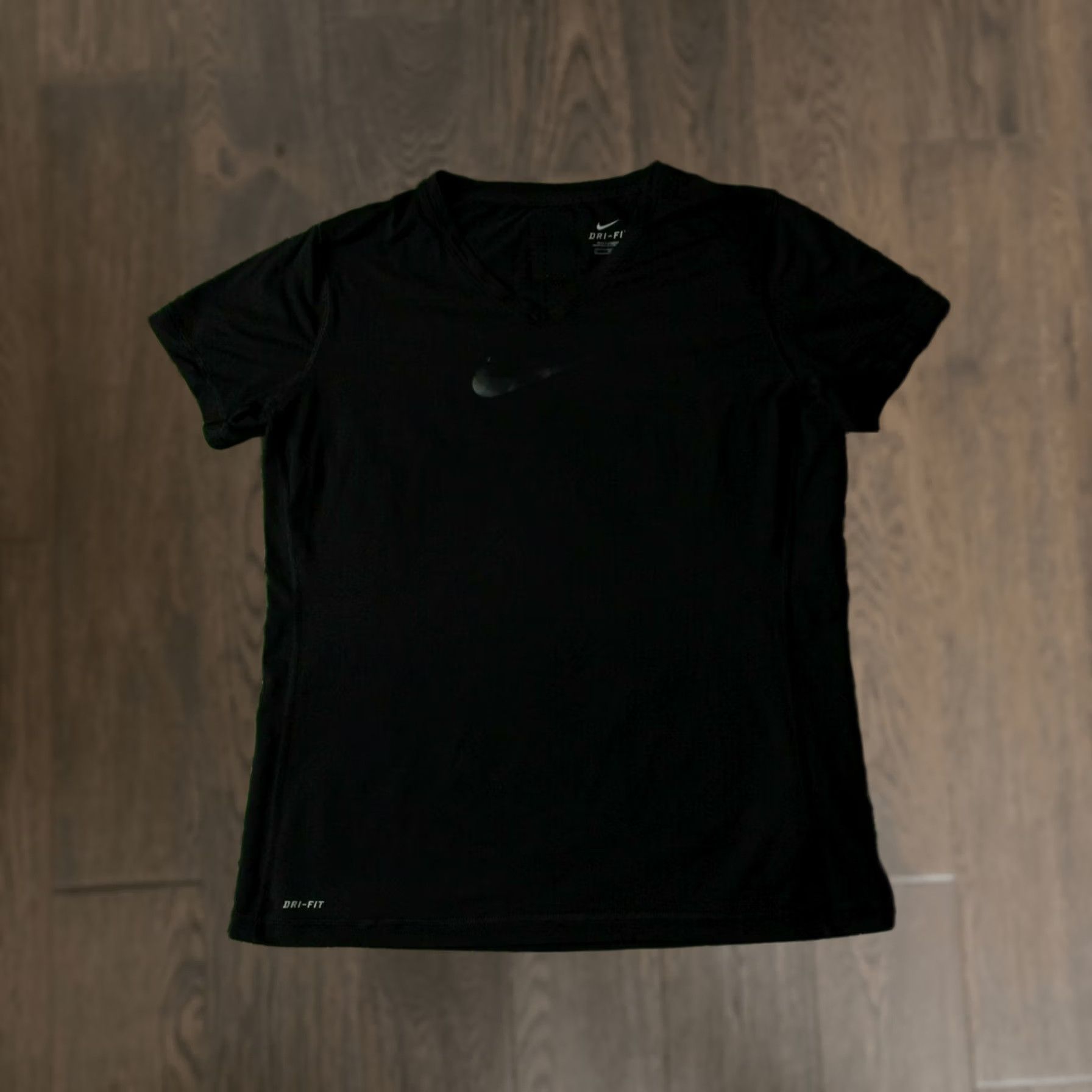 Nike NIKE Dri-FIT ORIGINAL RUN RUNNING WOMENS TRAINING SHIRT JERSEY XL BLACK T-Shirt Womens 2011 Nike Dri-FIT Size XL / US 12-14 / IT 48-50 - 1 Thumbnail