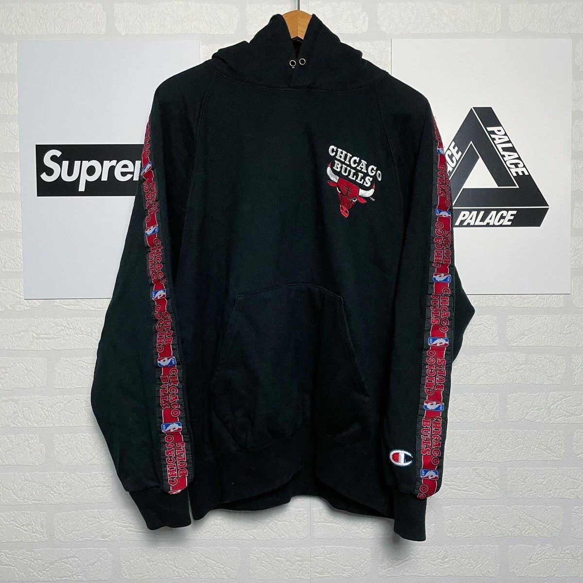 Champion chicago hoodie on sale