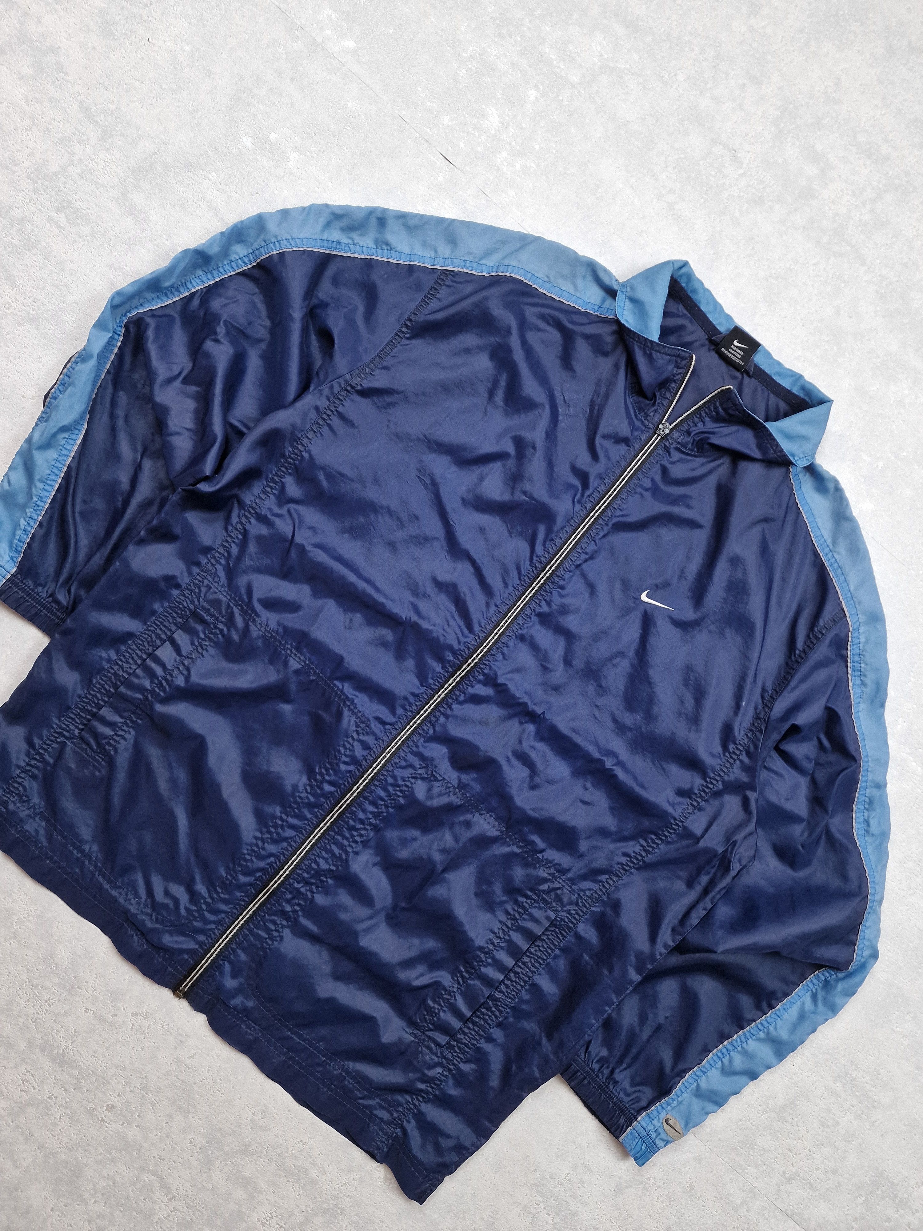 Nike 00s Nike Retro Logo Vintage Y2K Oversized Nylon Retro Jacket Size US L / EU 52-54 / 3 - 4 Thumbnail