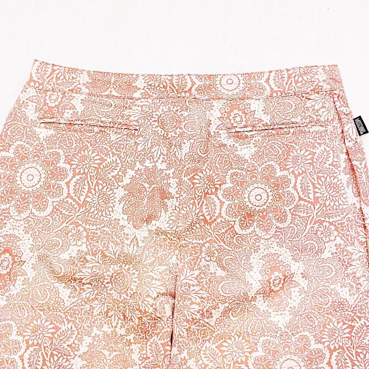 Moschino Y2K Moschino Jeans Floral Print Mid High Waisted Pants Size 30" / US 8 / IT 44 - 6 Thumbnail