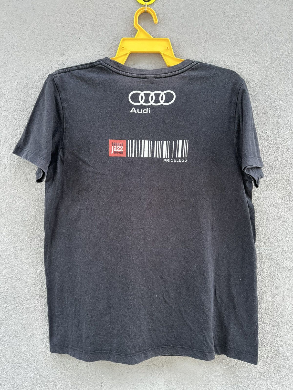 Band Tees Thrashed Vintage Jazz Keep My Mind Off The Clouds Of Reality Size US M / EU 48-50 / 2 - 7 Thumbnail