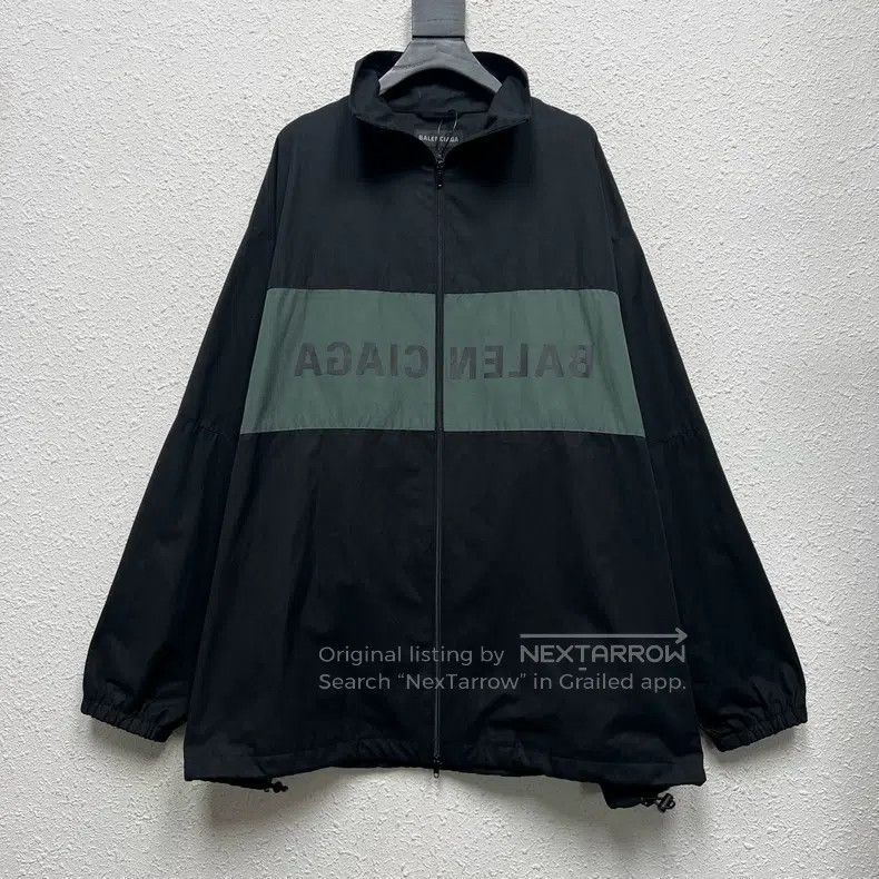 Balenciaga Balenciaga Black and green logo patched windbreaker Size US M / EU 48-50 / 2 - 1 Thumbnail