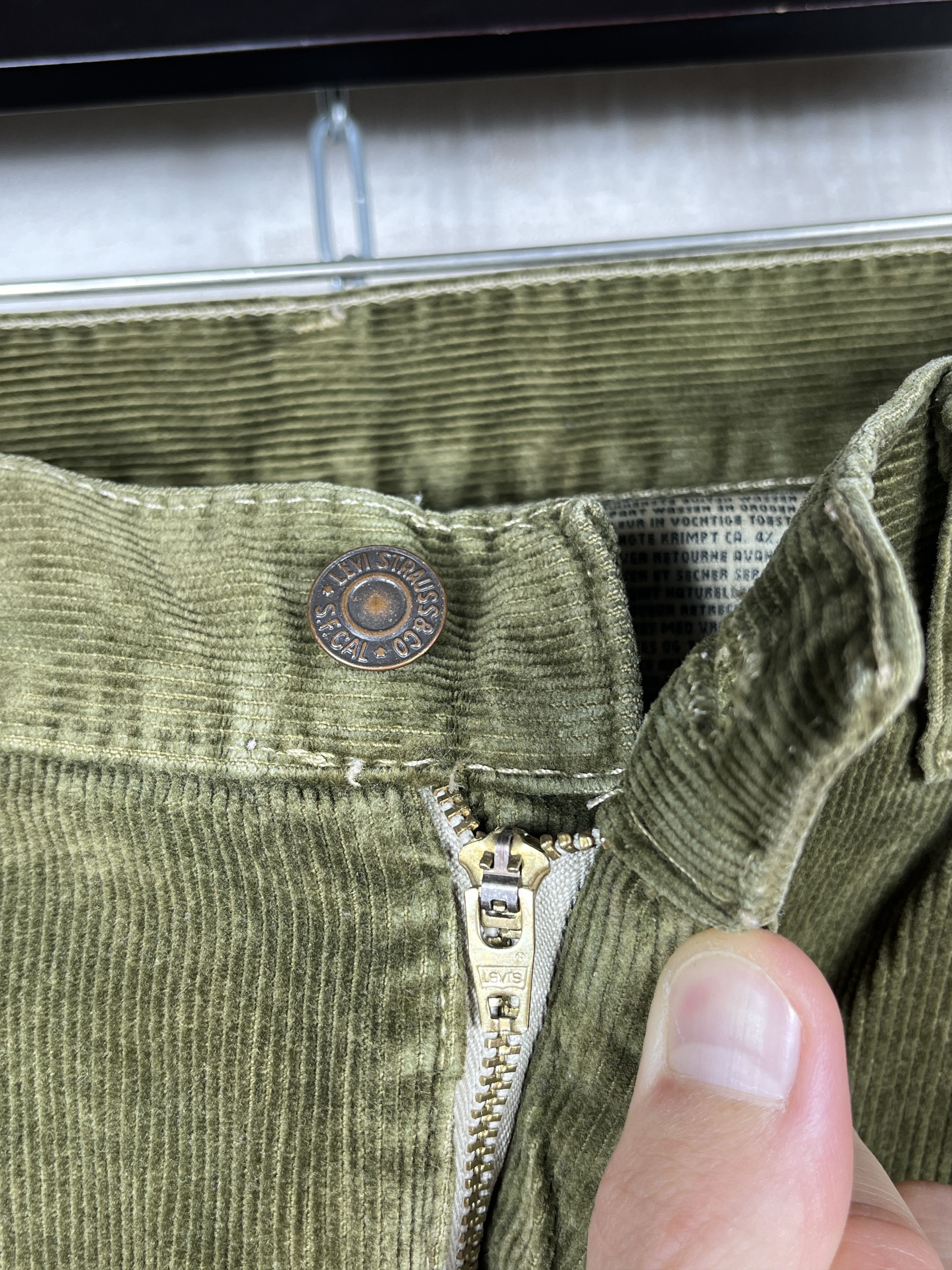 Levi's × Vintage Vintage Levi's White Tab 80s 90s Corduroy Pants Size US 30 / EU 46 - 11 Thumbnail